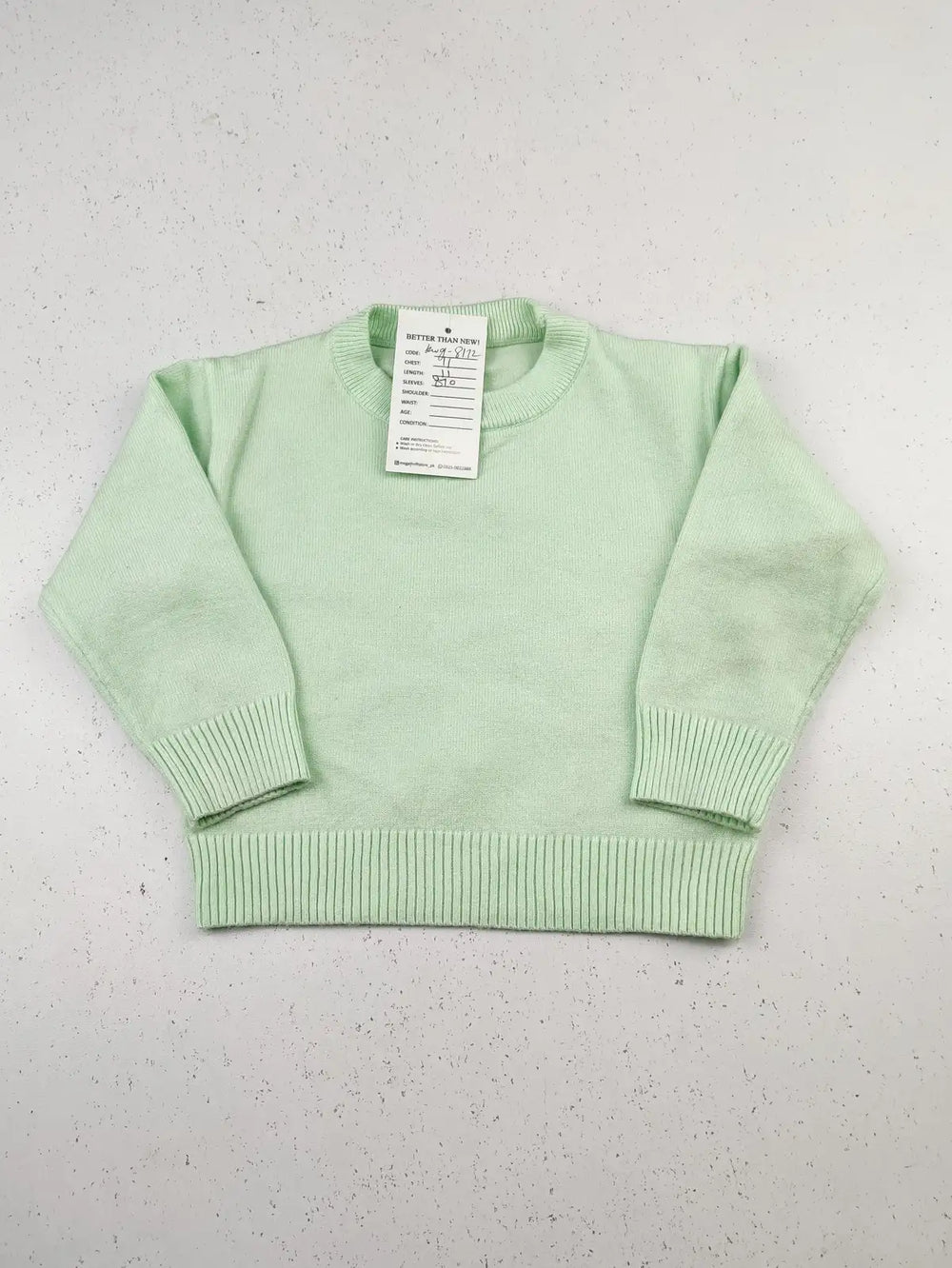 Buy online pre-used pre-loved 100% authentic & Original branded Unknown Brand (KWG-8172) available in Pakistan. Top international brands avilable.