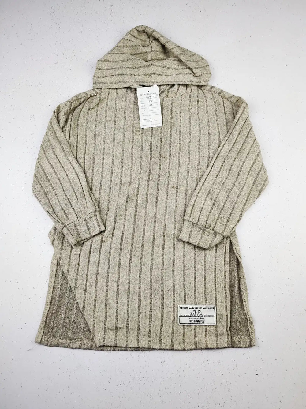 Buy online pre-used pre-loved 100% authentic & Original branded Shein (KWG-8176) available in Pakistan. Top international brands avilable.