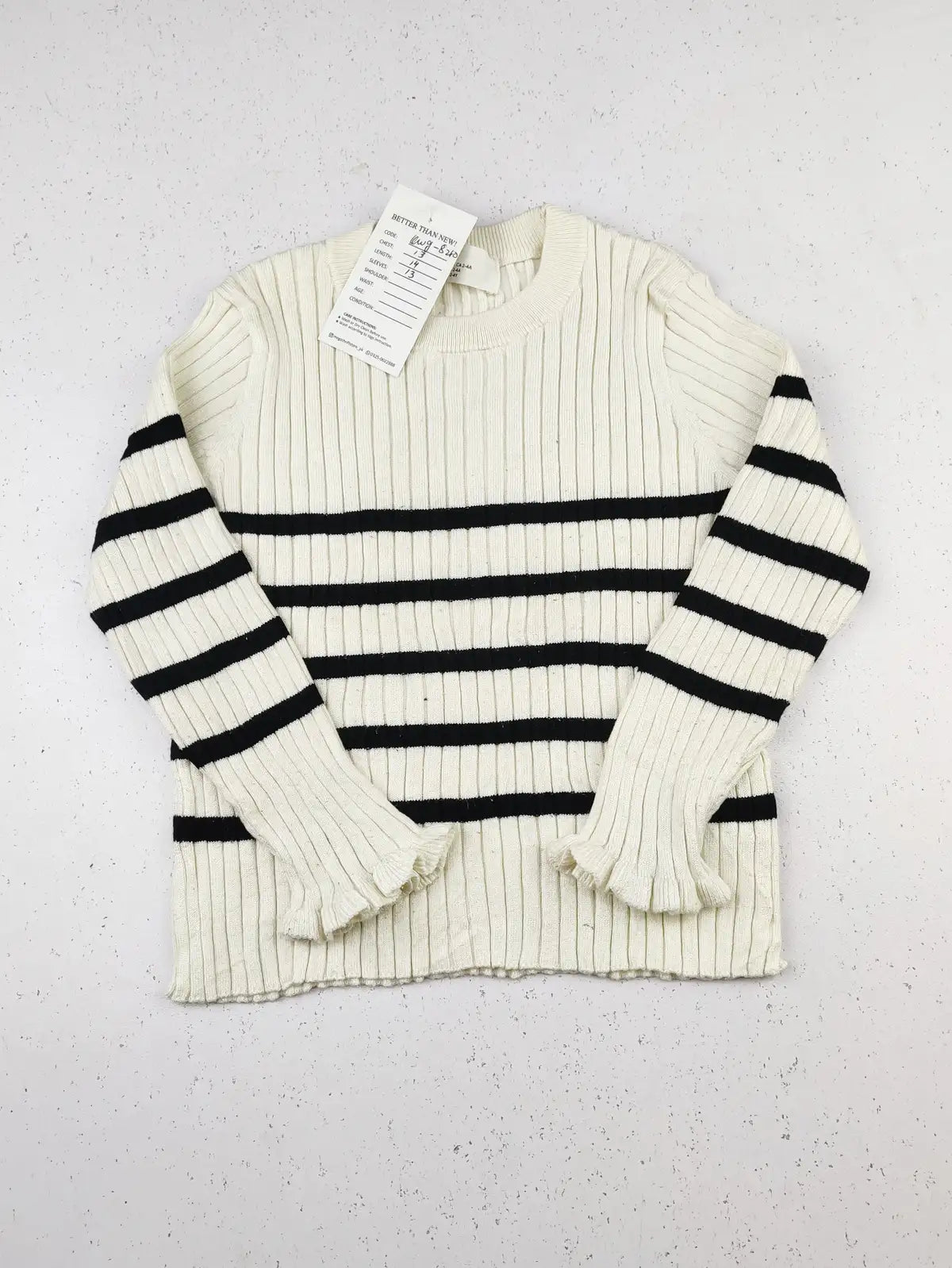 Buy online pre-used pre-loved 100% authentic & Original branded H&M (KWG-8210) available in Pakistan. Top international brands avilable.