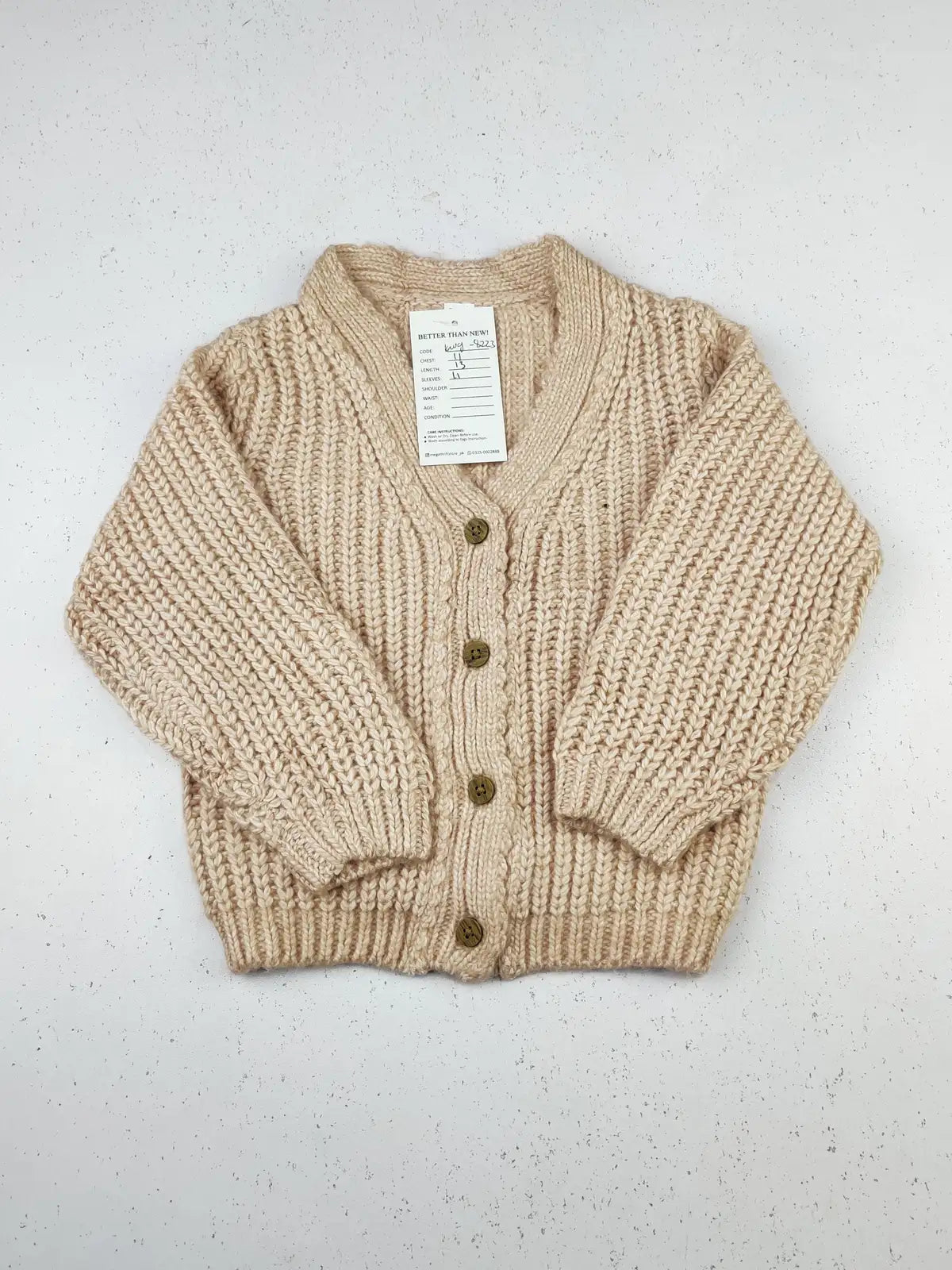 Buy online pre-used pre-loved 100% authentic & Original branded Marks & Spencer (KWG-8223) available in Pakistan. Top international brands avilable.