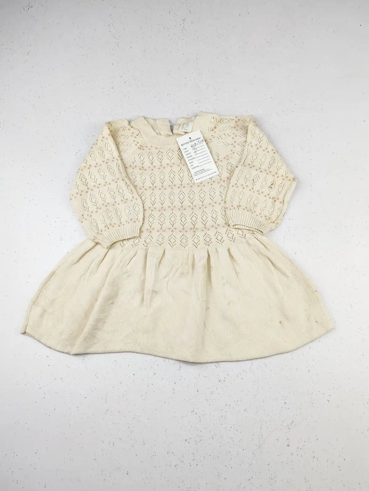 Buy online pre-used pre-loved 100% authentic & Original branded H&M (KWG-8238) available in Pakistan. Top international brands avilable.