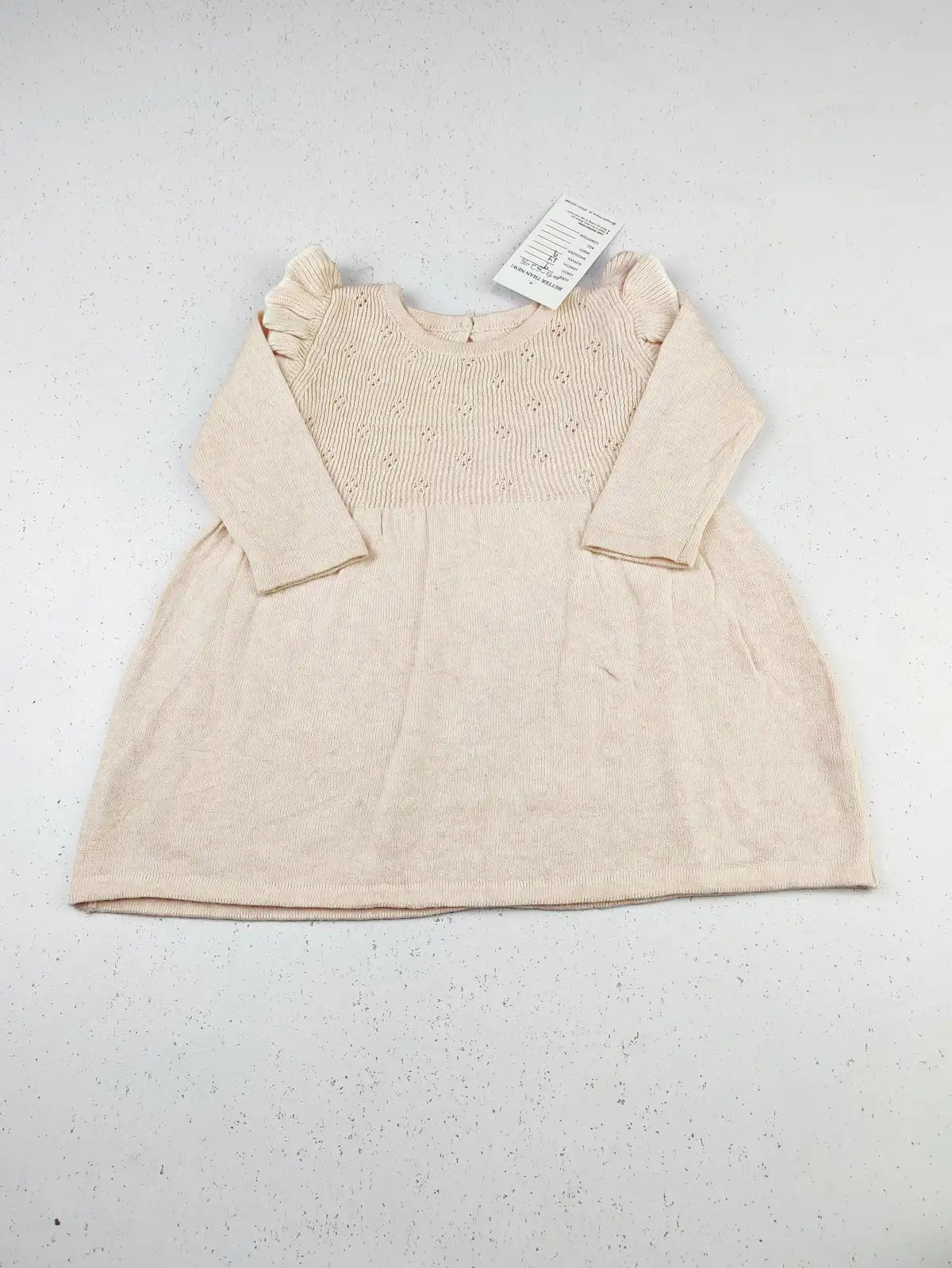 Buy online pre-used pre-loved 100% authentic & Original branded Unknown Brand (KWG-8296) available in Pakistan. Top international brands avilable.