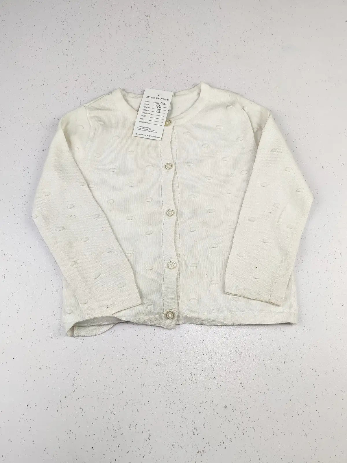 Buy online pre-used pre-loved 100% authentic & Original branded Primark (KWG-8331) available in Pakistan. Top international brands avilable.