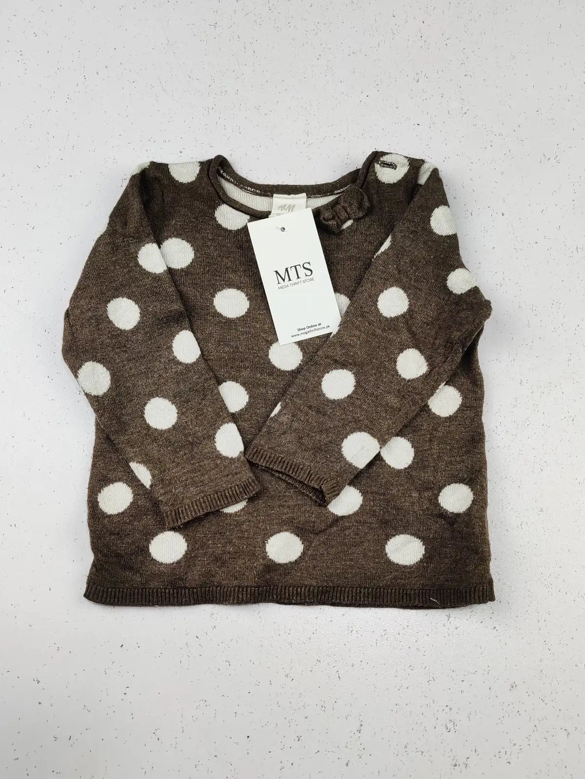 Buy online pre-used pre-loved 100% authentic & Original branded H&M (KWG-8346) available in Pakistan. Top international brands avilable.