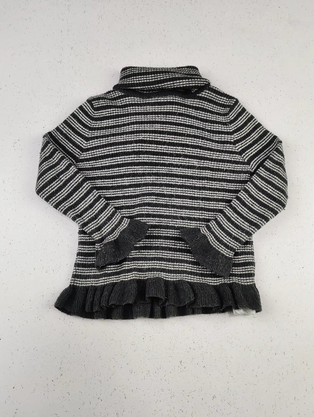 Buy online pre-used pre-loved 100% authentic & Original branded Primark (KWG-8384) available in Pakistan. Top international brands avilable.