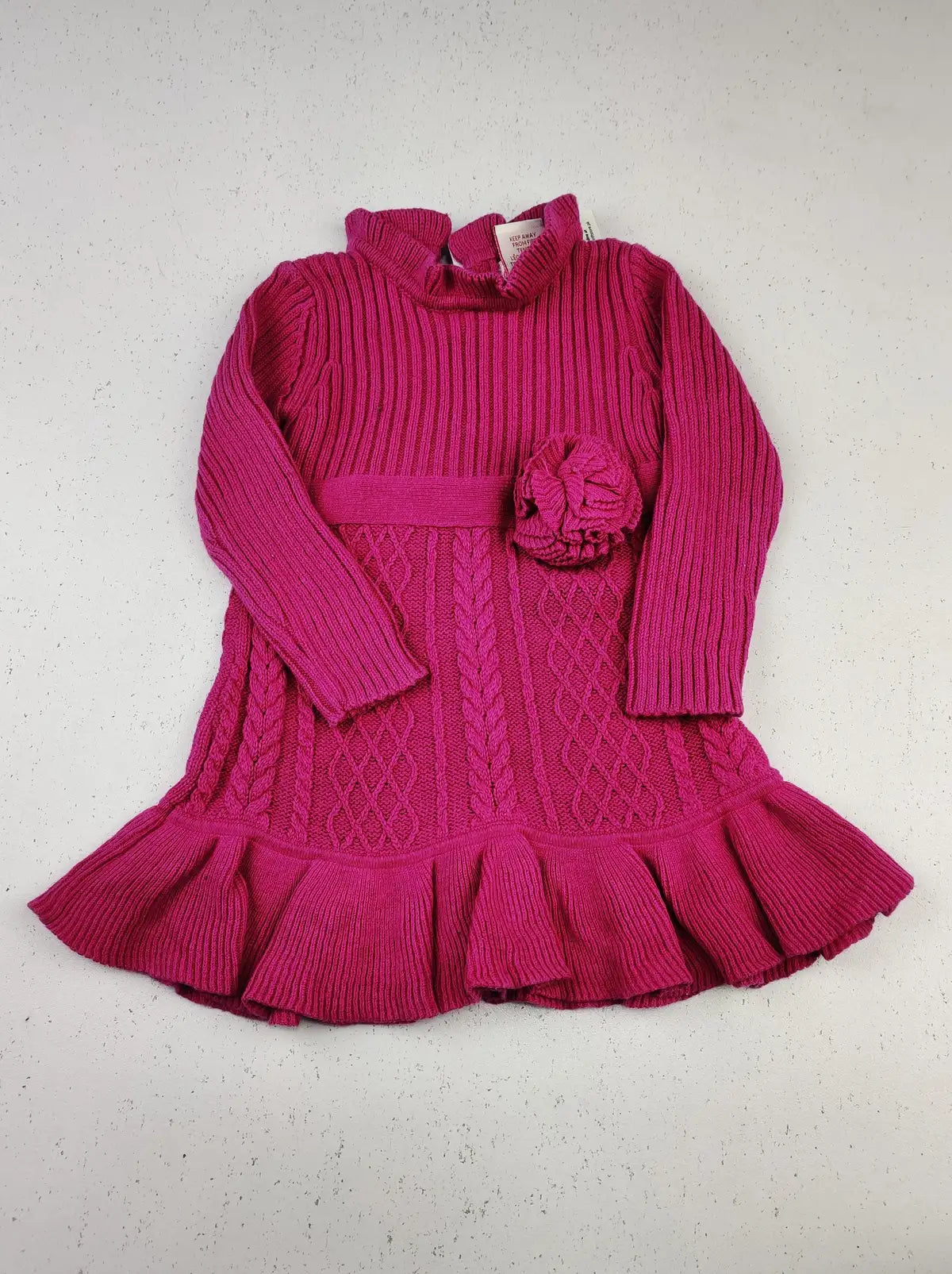 Buy online pre-used pre-loved 100% authentic & Original branded Camila (KWG-8598) available in Pakistan. Top international brands avilable.