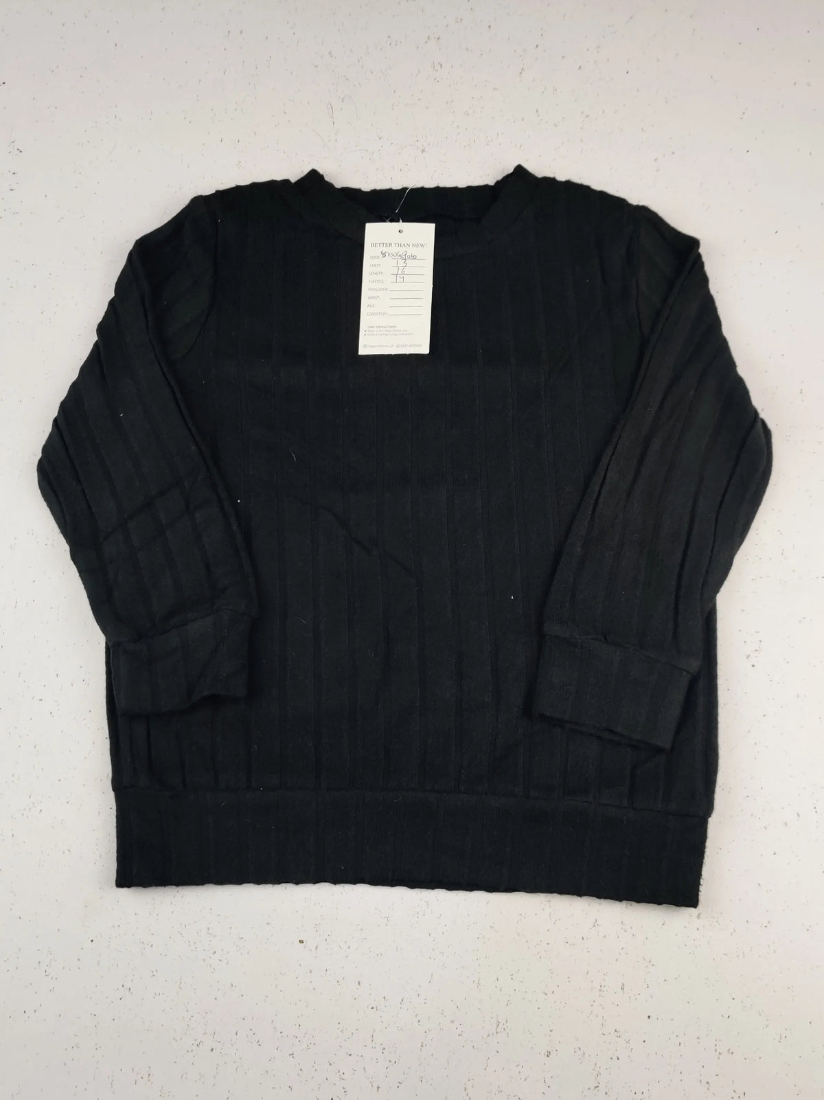 Buy online pre-used pre-loved 100% authentic & Original branded Unknown Brand (KWG-9010) available in Pakistan. Top international brands avilable.
