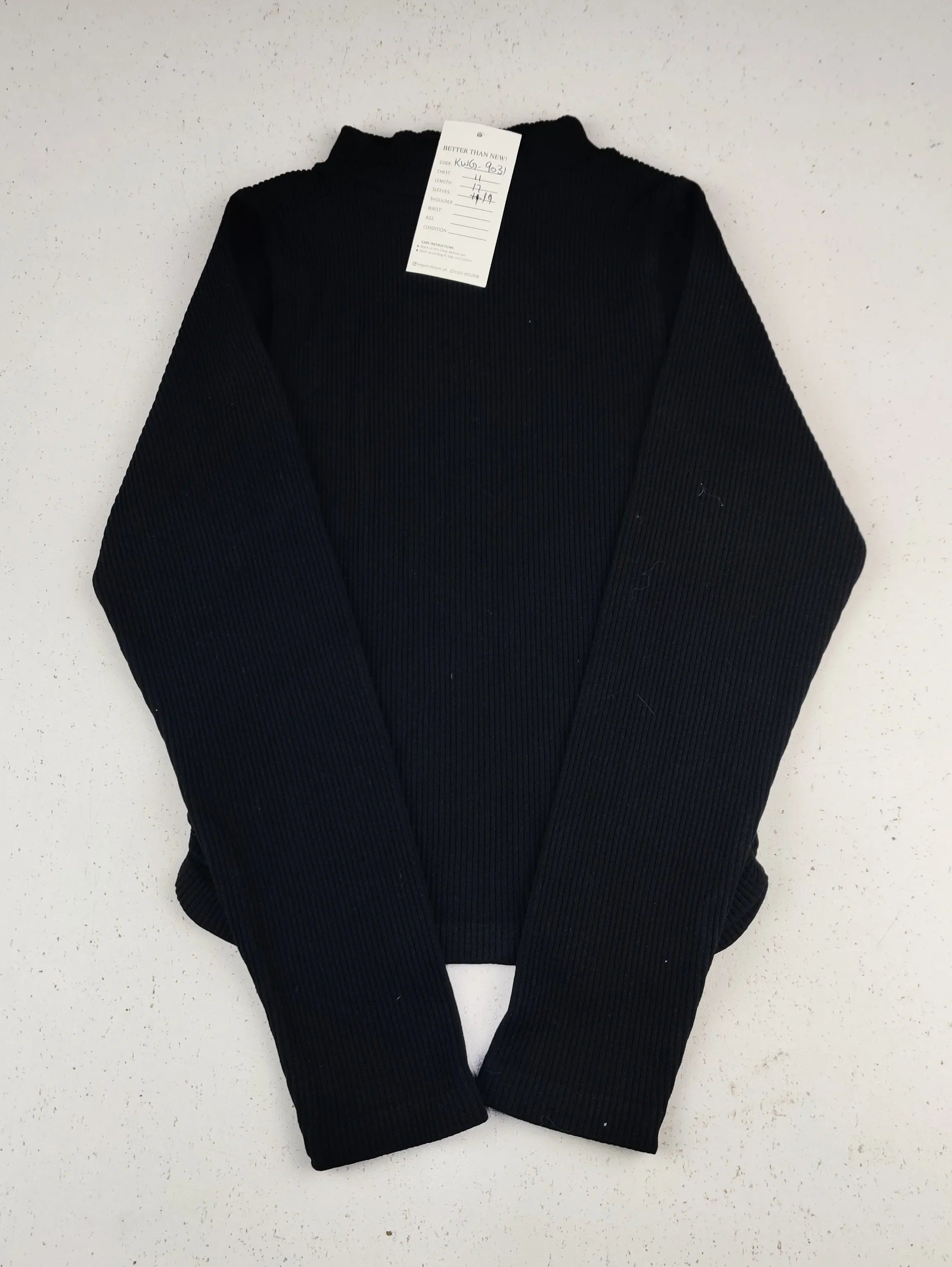 Buy online pre-used pre-loved 100% authentic & Original branded Dunnes Stores (KWG-9031) available in Pakistan. Top international brands avilable.