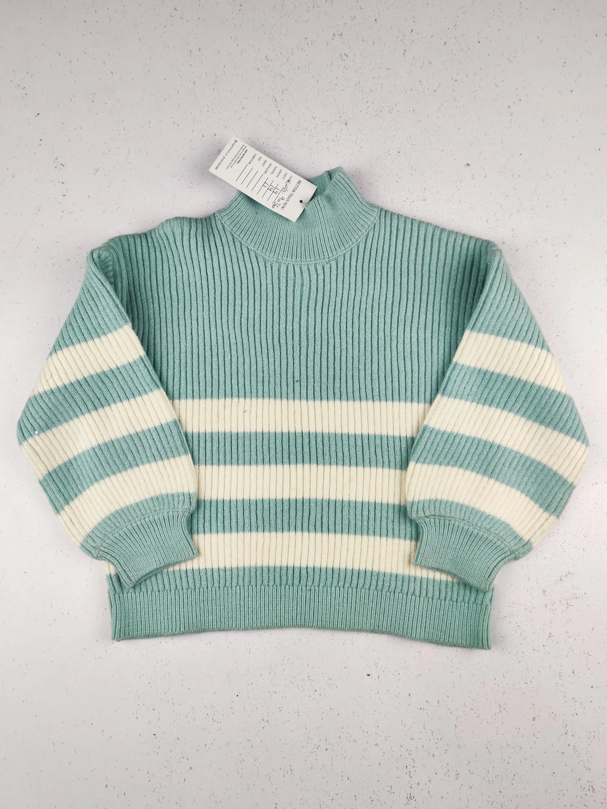 Buy online pre-used pre-loved 100% authentic & Original branded Marks & Spencer (KWG-9036) available in Pakistan. Top international brands avilable.