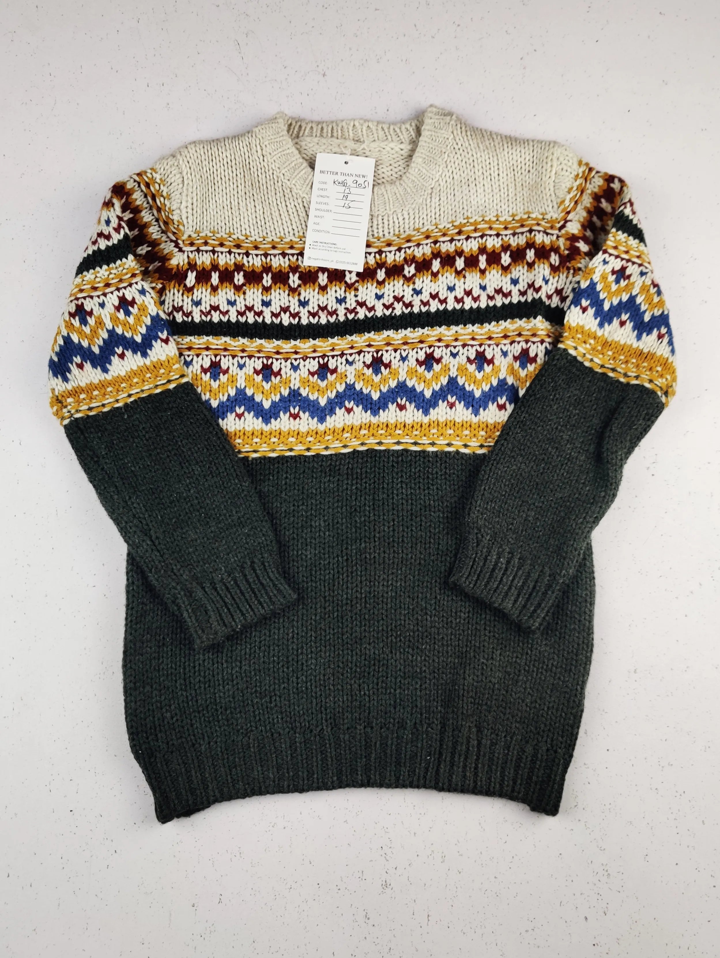 Buy online pre-used pre-loved 100% authentic & Original branded Unknown Brand (KWG-9051) available in Pakistan. Top international brands avilable.