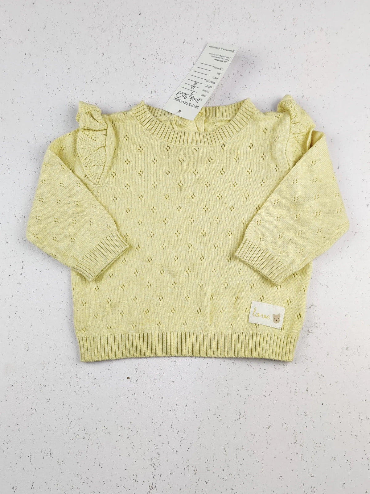 Buy online pre-used pre-loved 100% authentic & Original branded Marks & Spencer (KWG-9057) available in Pakistan. Top international brands avilable.