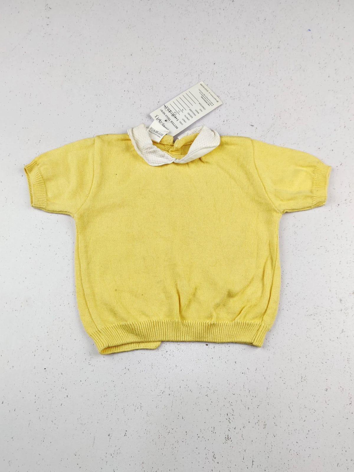 Buy online pre-used pre-loved 100% authentic & Original branded Unknown Brand (KWG-9093) available in Pakistan. Top international brands avilable.