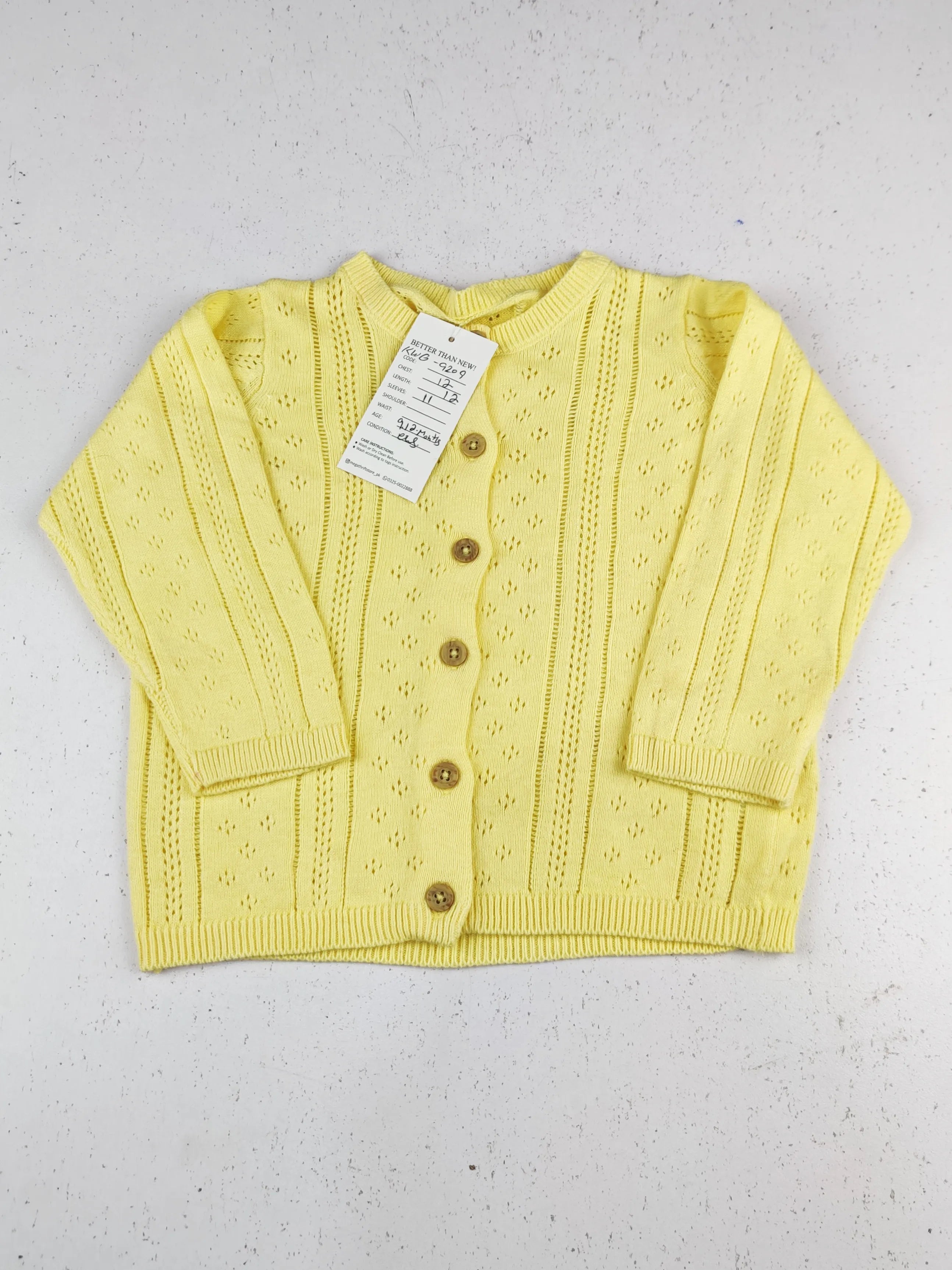 Buy online pre-used pre-loved 100% authentic & Original branded Unknown Brand (KWG-9209) available in Pakistan. Top international brands avilable.