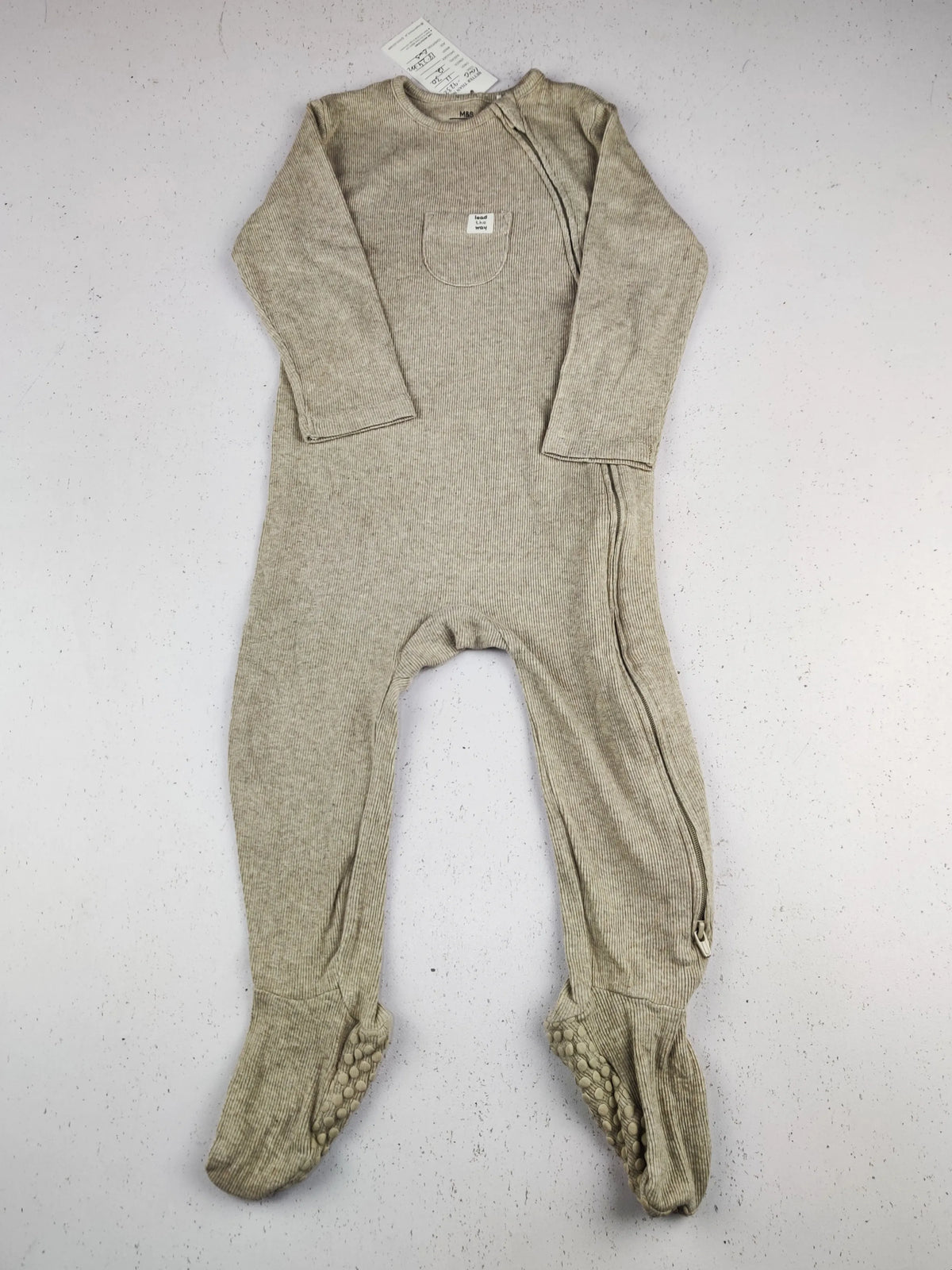 Buy online pre-used pre-loved 100% authentic & Original branded M&S (KWG-9232) available in Pakistan. Top international brands avilable.
