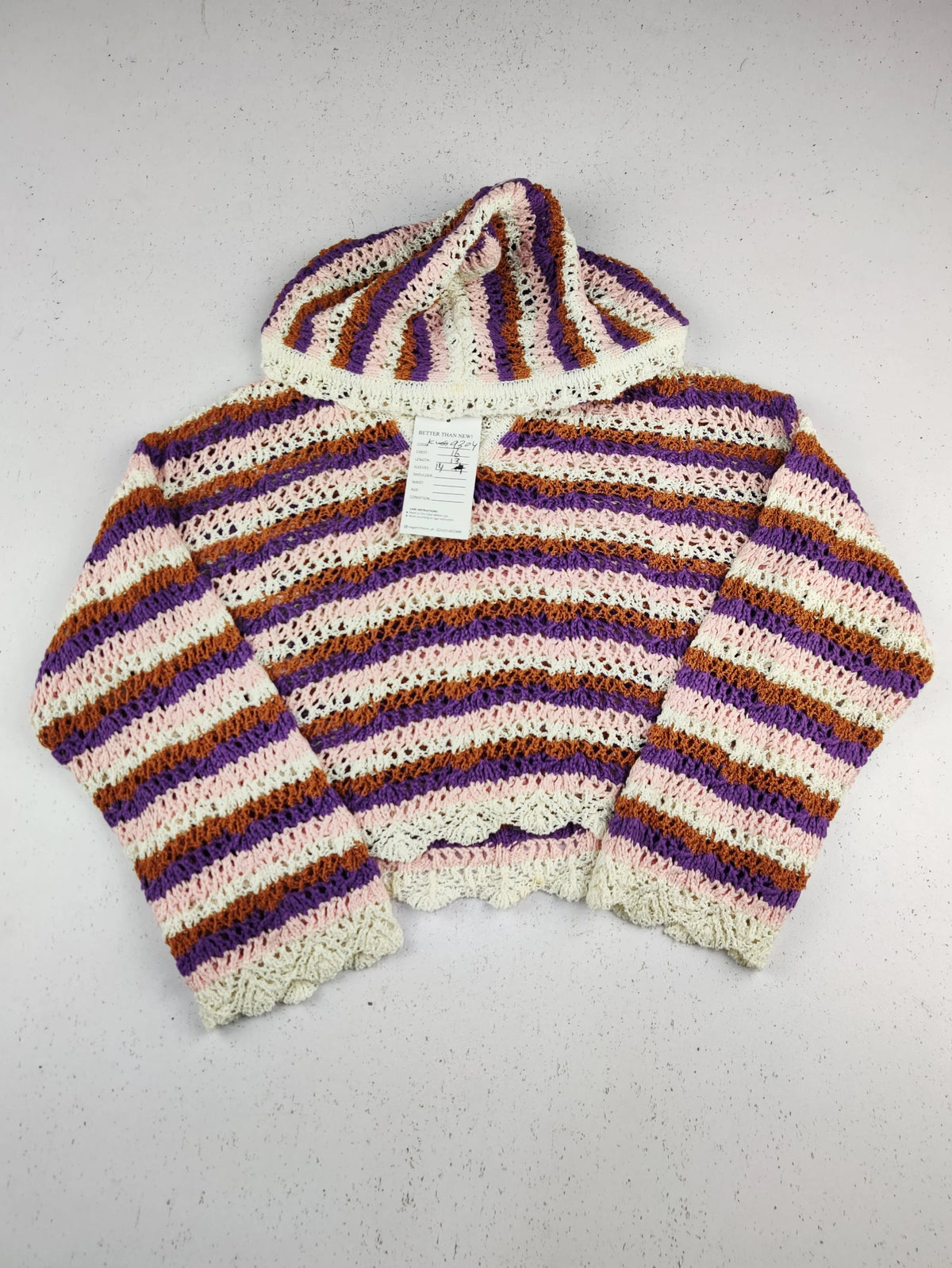 Buy online pre-used pre-loved 100% authentic & Original branded Marks & Spencer (KWG-9304) available in Pakistan. Top international brands avilable.