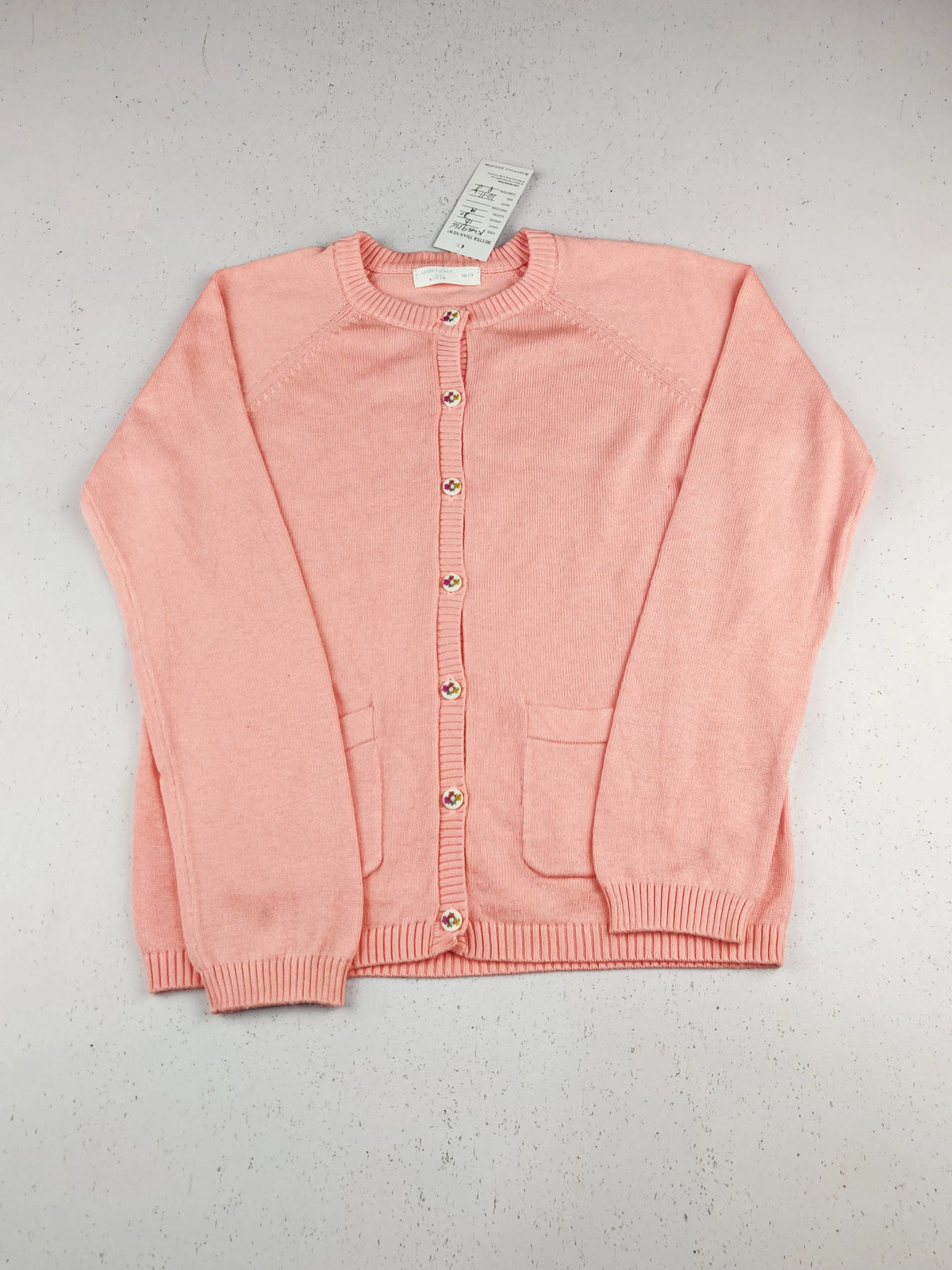 Buy online pre-used pre-loved 100% authentic & Original branded Leigh Tucker (KWG-9316) available in Pakistan. Top international brands avilable.
