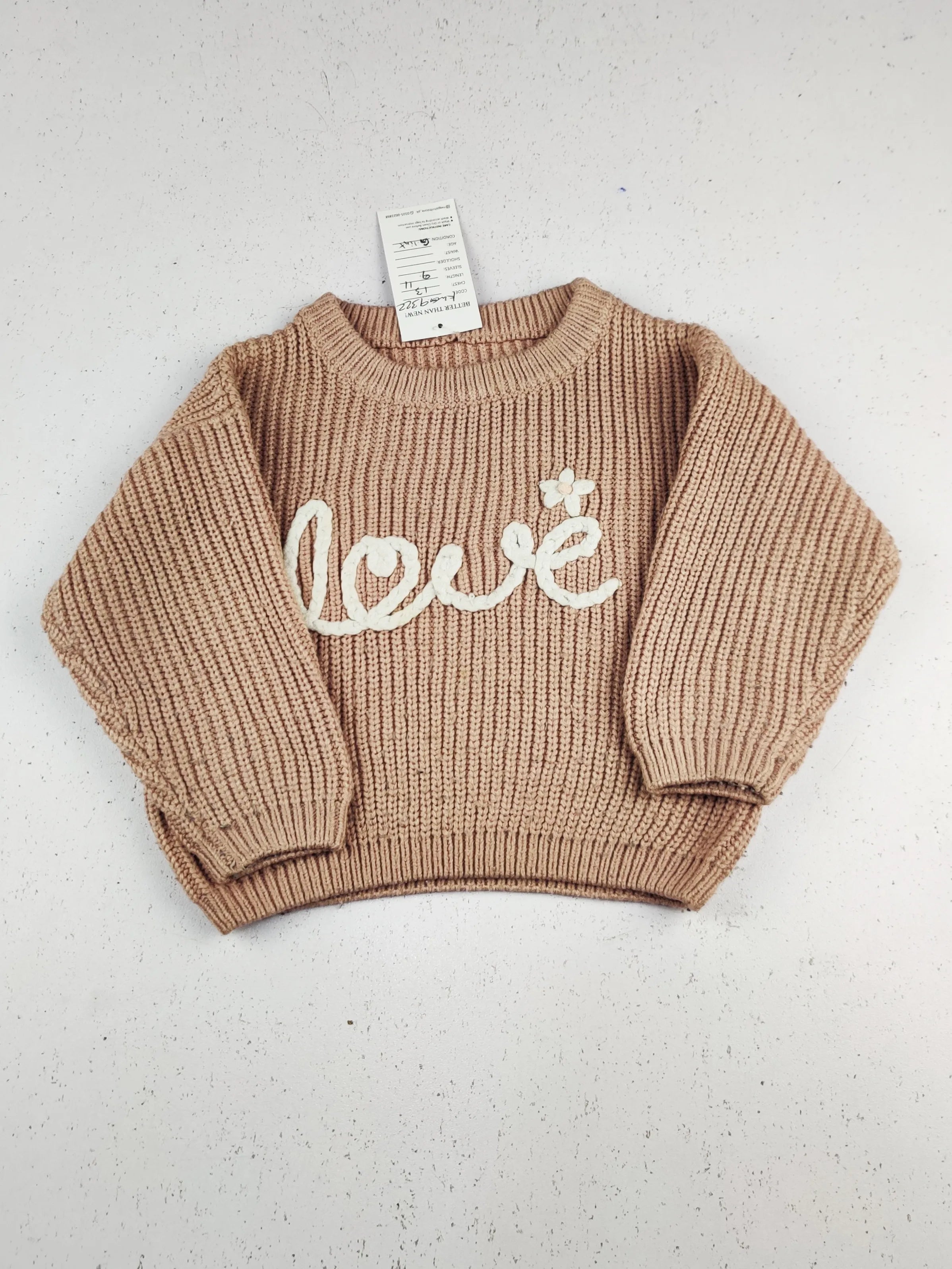 Buy online pre-used pre-loved 100% authentic & Original branded Unknown Brand (KWG-9322) available in Pakistan. Top international brands avilable.