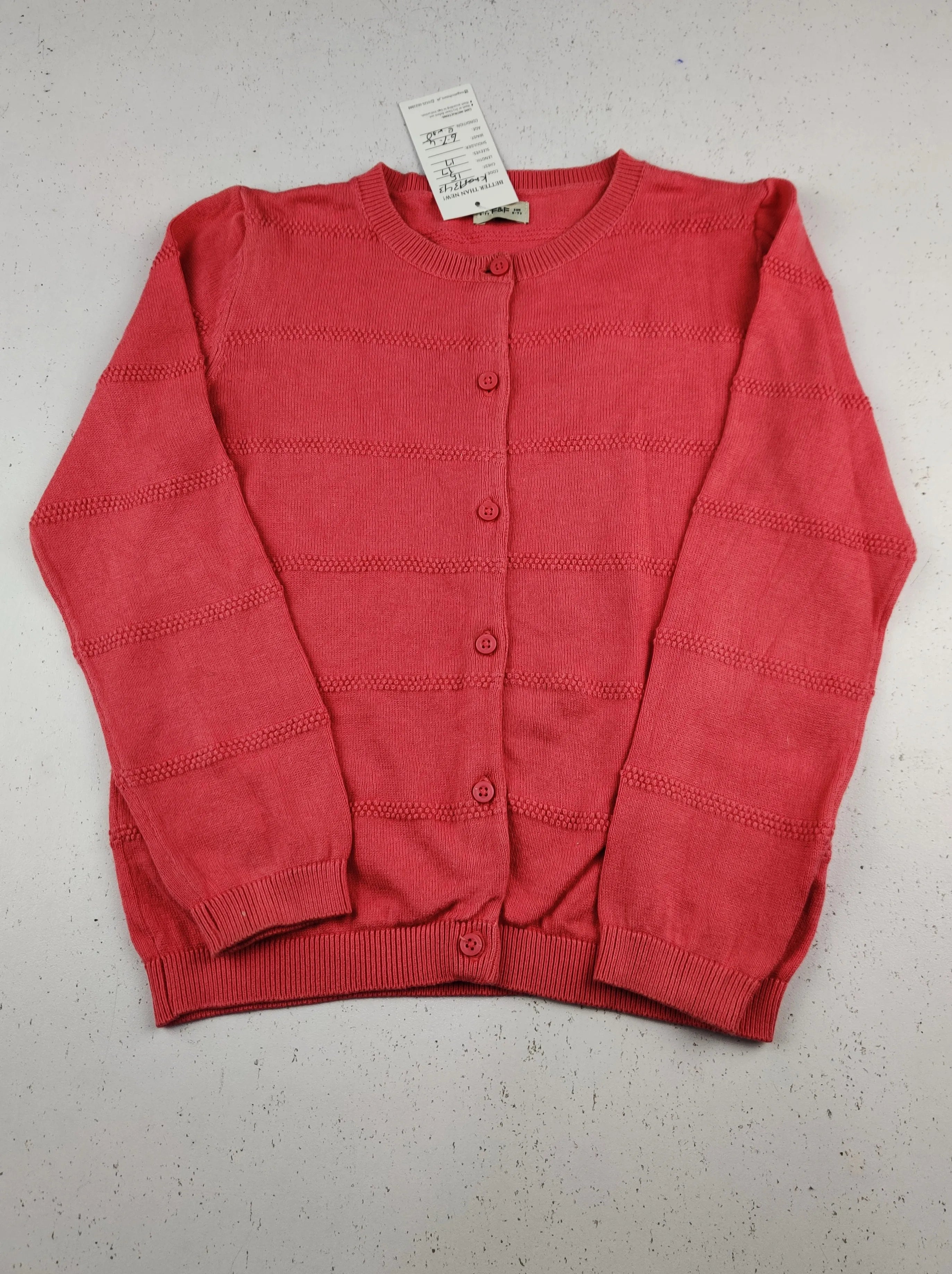 Buy online pre-used pre-loved 100% authentic & Original branded F&F (KWG-9343) available in Pakistan. Top international brands avilable.