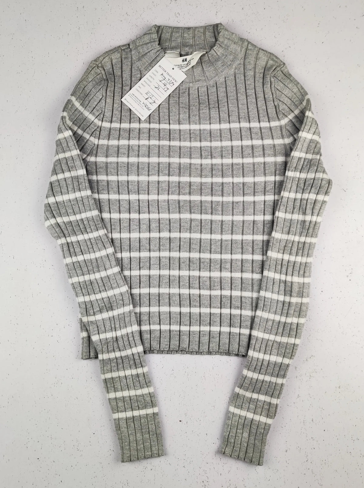 Buy online pre-used pre-loved 100% authentic & Original branded H&M (KWG-9389) available in Pakistan. Top international brands avilable.