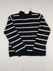 Buy online pre-used pre-loved 100% authentic & Original branded F&F (KWG-9444) available in Pakistan. Top international brands avilable.