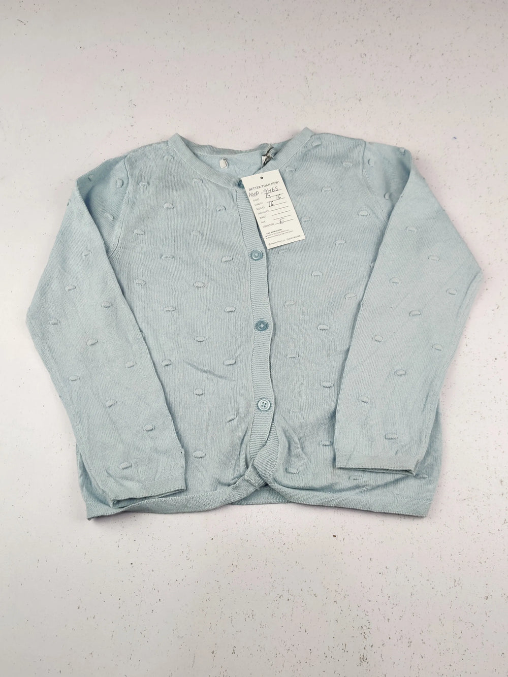 Buy online pre-used pre-loved 100% authentic & Original branded Unknown Brand (KWG-9465) available in Pakistan. Top international brands avilable.