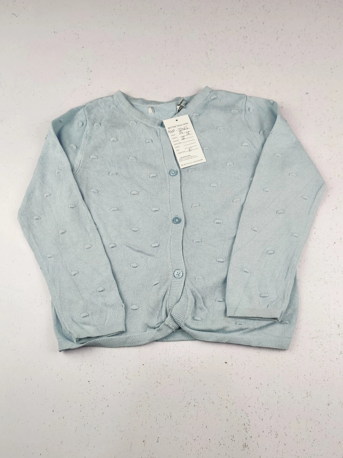 Buy online pre-used pre-loved 100% authentic & Original branded Unknown Brand (KWG-9465) available in Pakistan. Top international brands avilable.