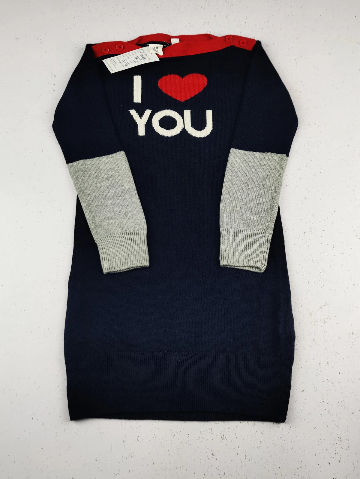Buy online pre-used pre-loved 100% authentic & Original branded Gap (KWG-9488) available in Pakistan. Top international brands avilable.