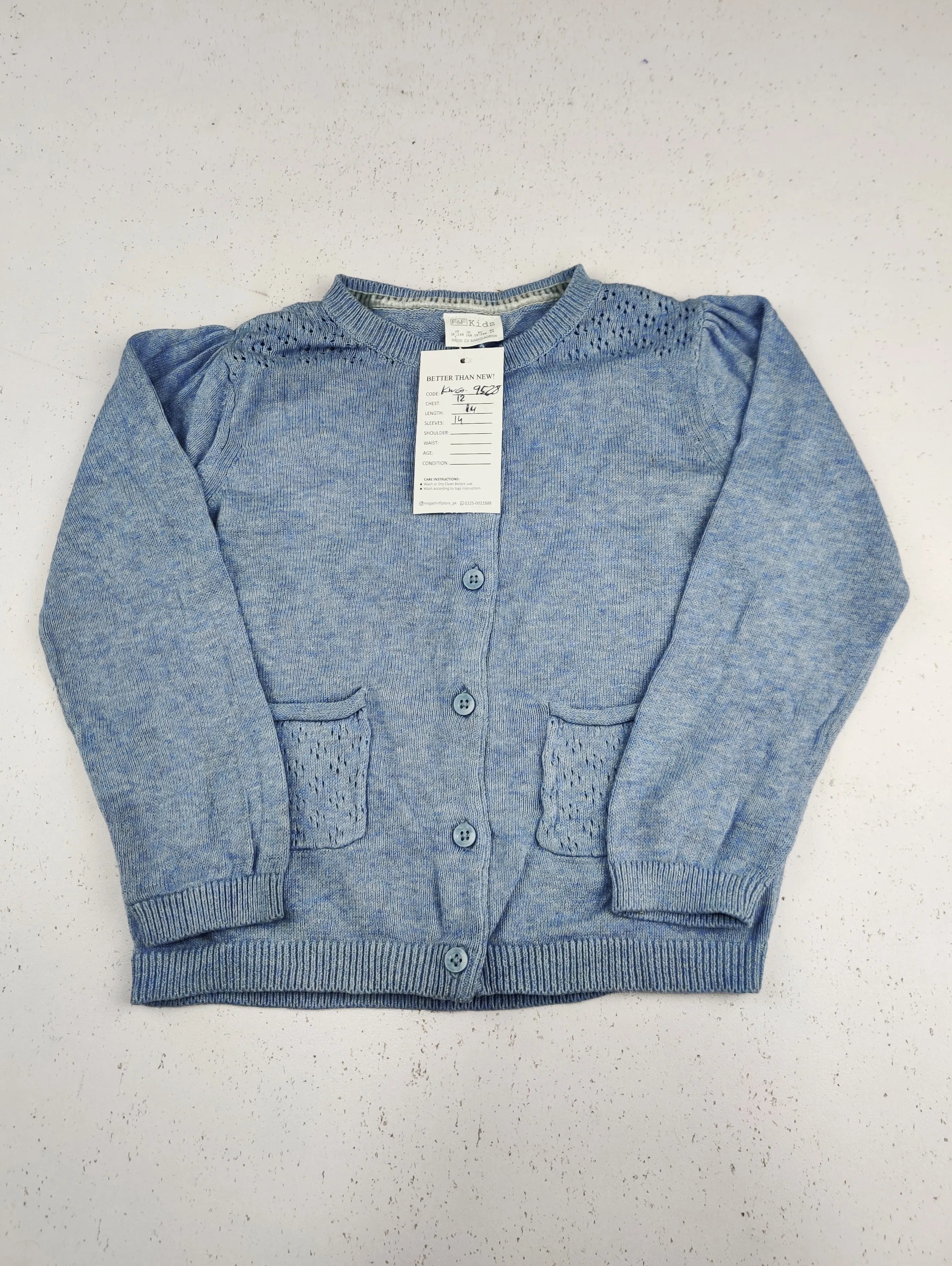 Buy online pre-used pre-loved 100% authentic & Original branded F&F (KWG-9528) available in Pakistan. Top international brands avilable.