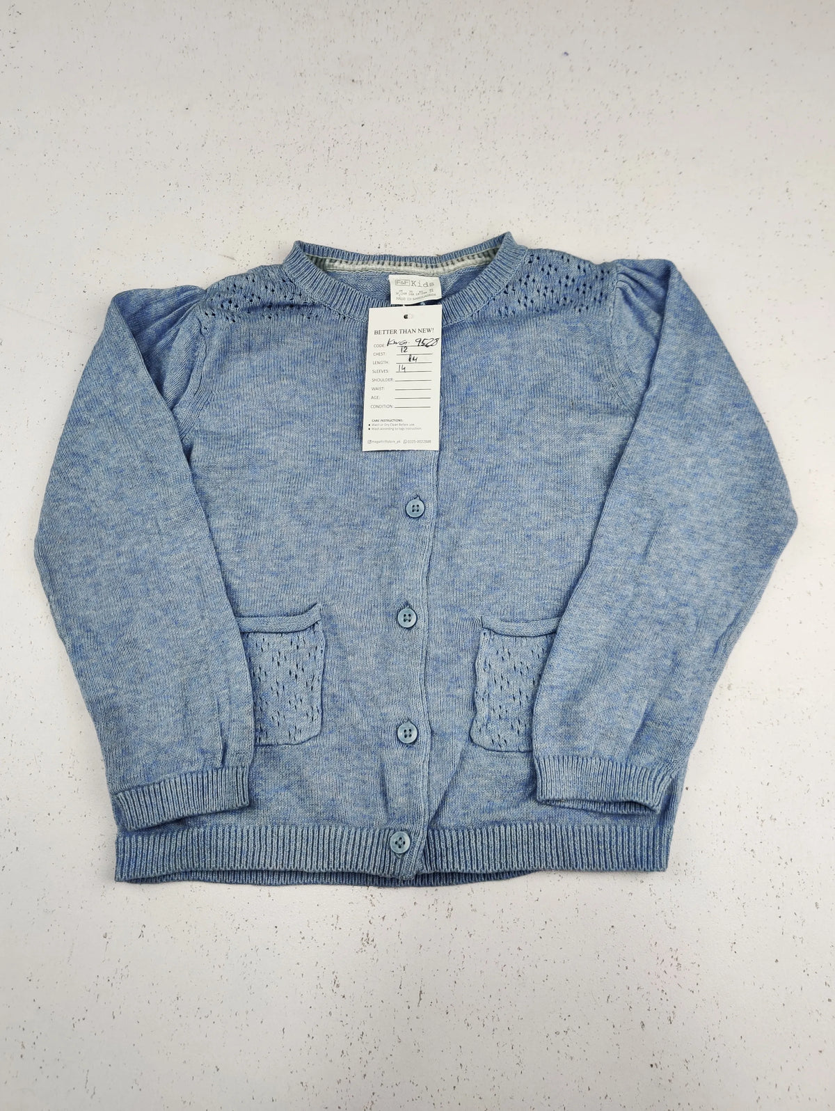 Buy online pre-used pre-loved 100% authentic & Original branded F&F (KWG-9528) available in Pakistan. Top international brands avilable.