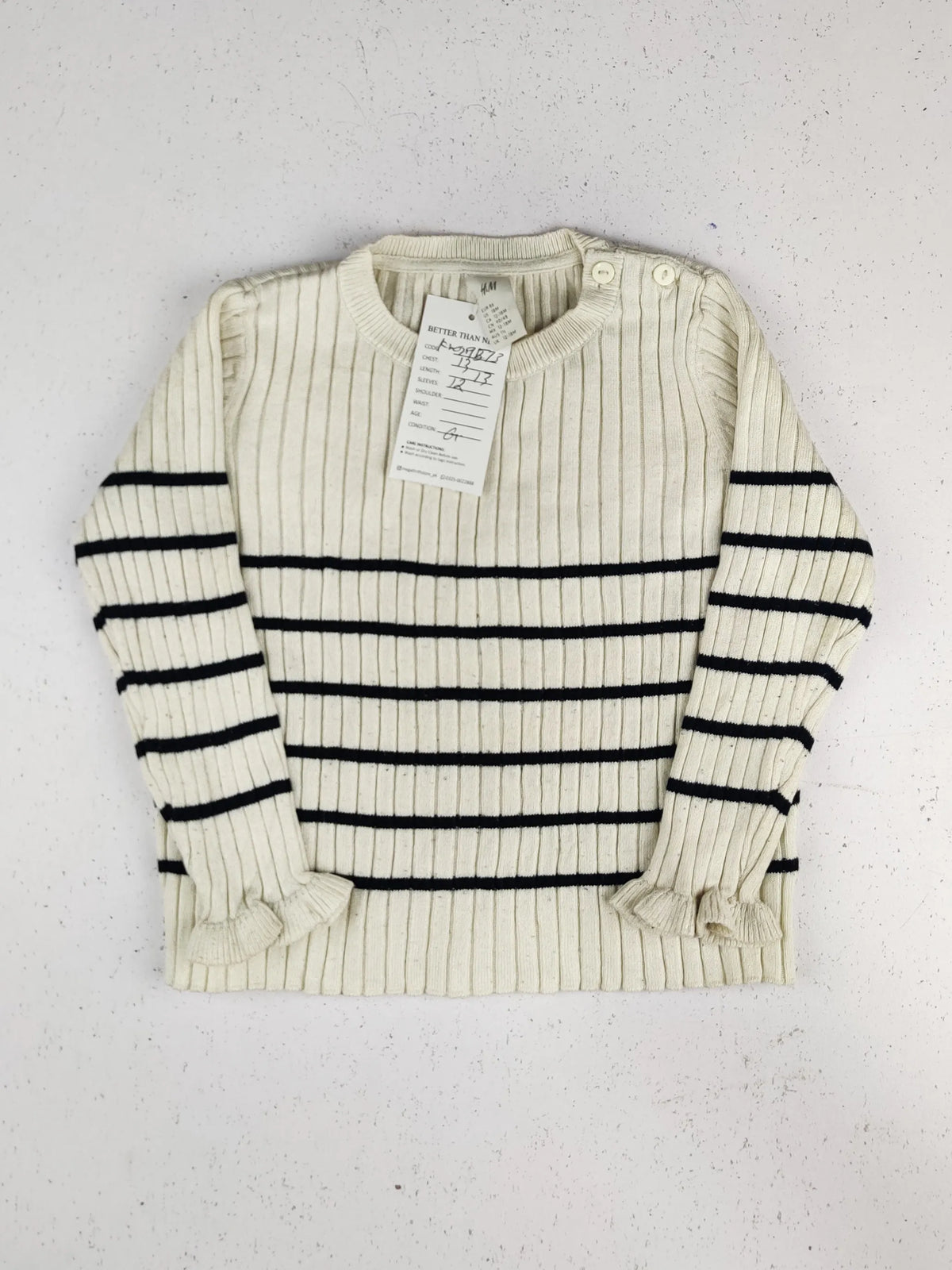 Buy online pre-used pre-loved 100% authentic & Original branded H&M (KWG-9573) available in Pakistan. Top international brands avilable.
