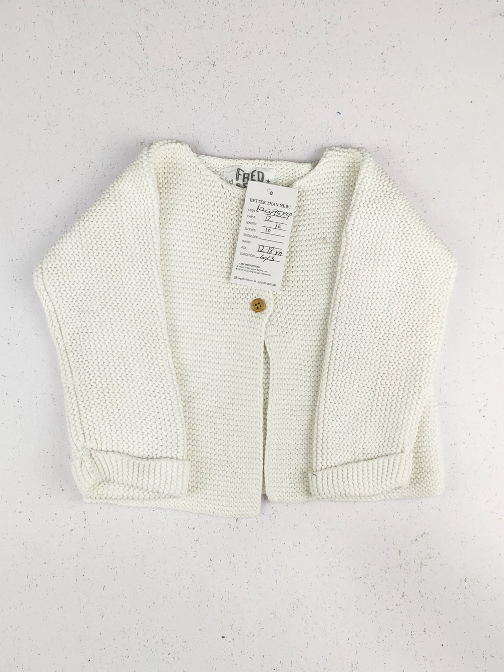 Buy online pre-used pre-loved 100% authentic & Original branded Fred & Flo (KWG-9589) available in Pakistan. Top international brands avilable.