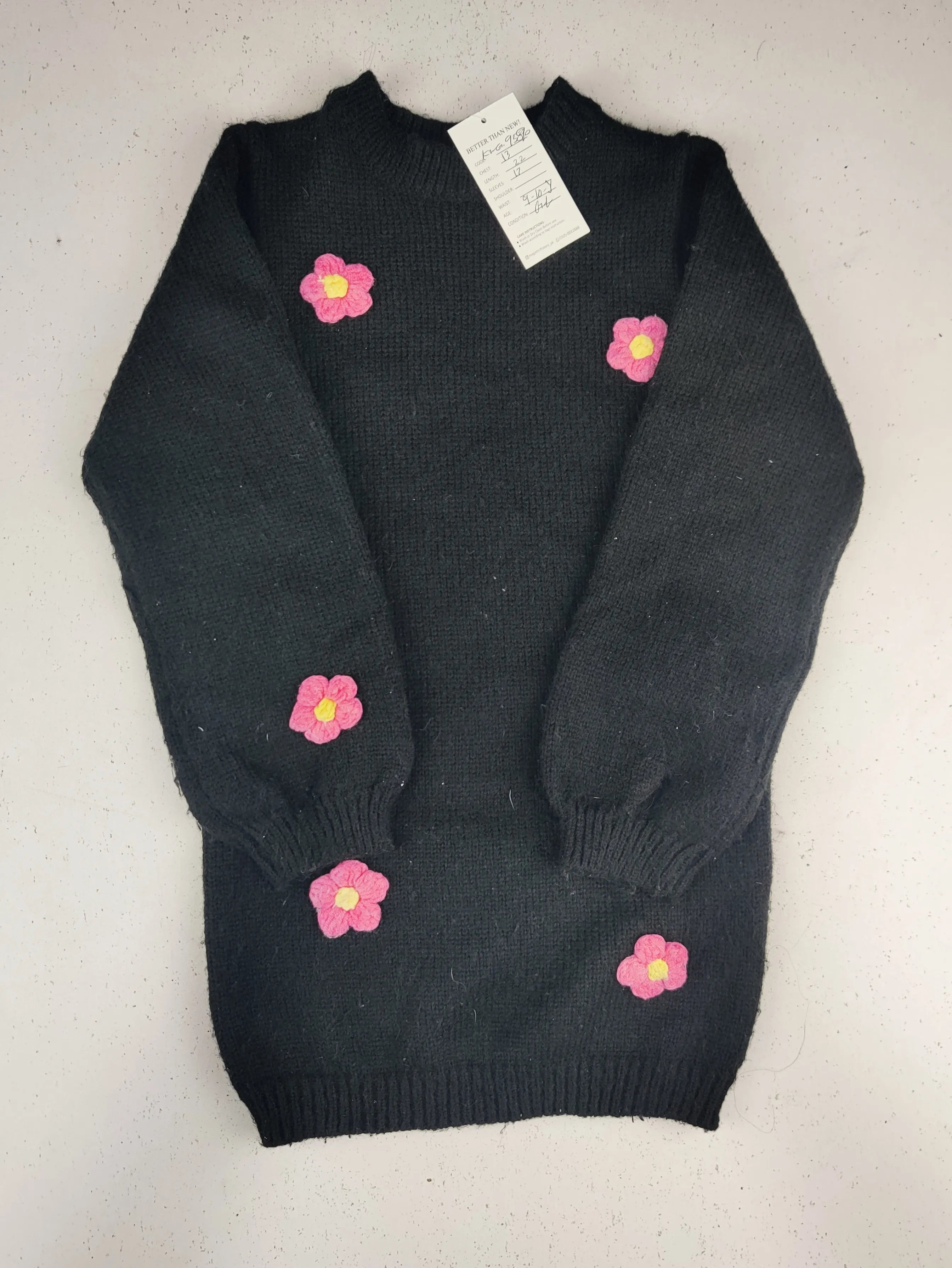 Buy online pre-used pre-loved 100% authentic & Original branded Unknown Brand (KWG-9590) available in Pakistan. Top international brands avilable.