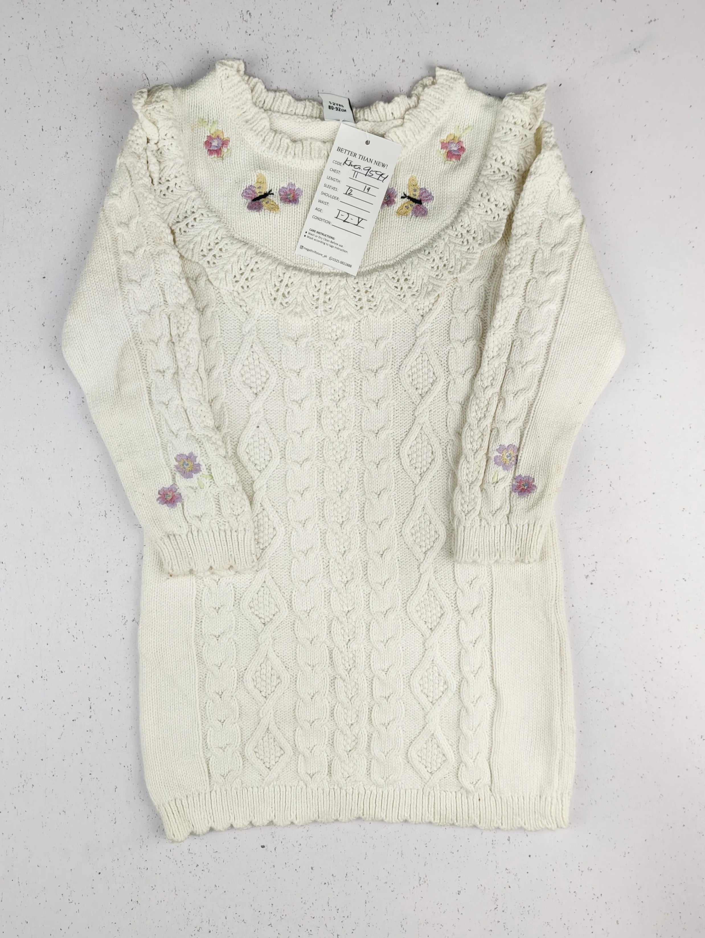 Buy online pre-used pre-loved 100% authentic & Original branded Tu (KWG-9594) available in Pakistan. Top international brands avilable.