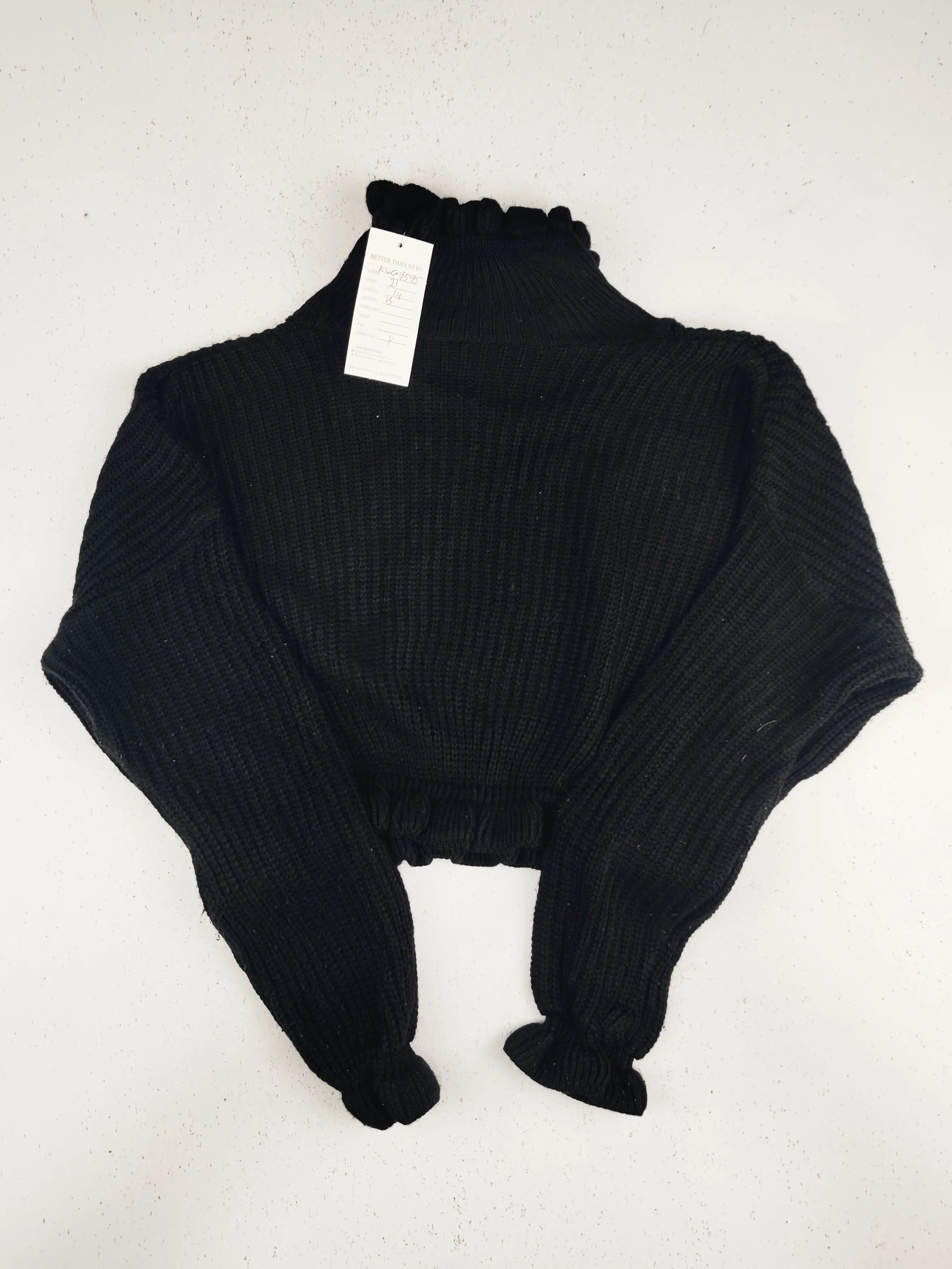 Buy online pre-used pre-loved 100% authentic & Original branded Unknown Brand (KWG-9595) available in Pakistan. Top international brands avilable.