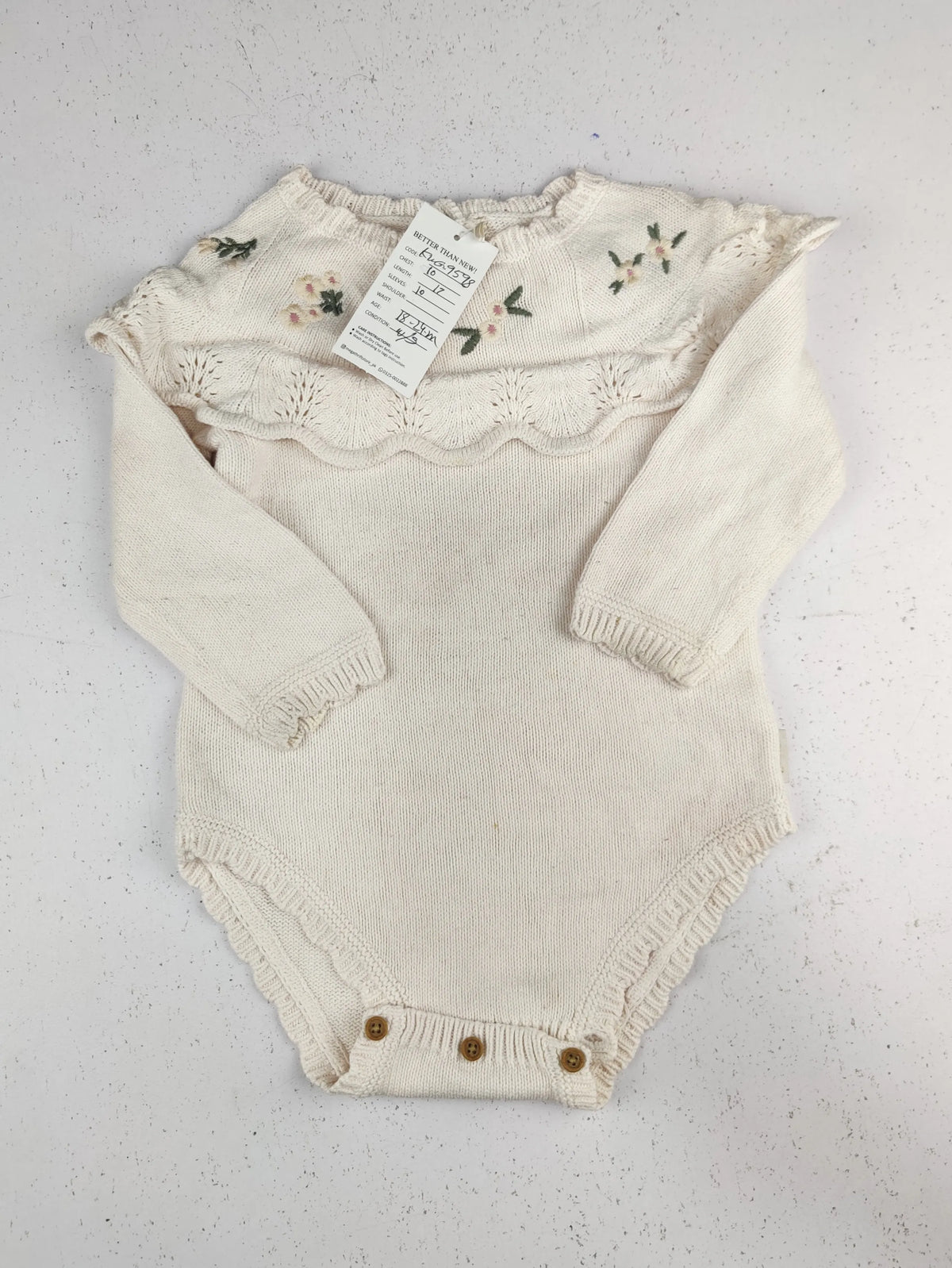 Buy online pre-used pre-loved 100% authentic & Original branded Billie (KWG-9598) available in Pakistan. Top international brands avilable.