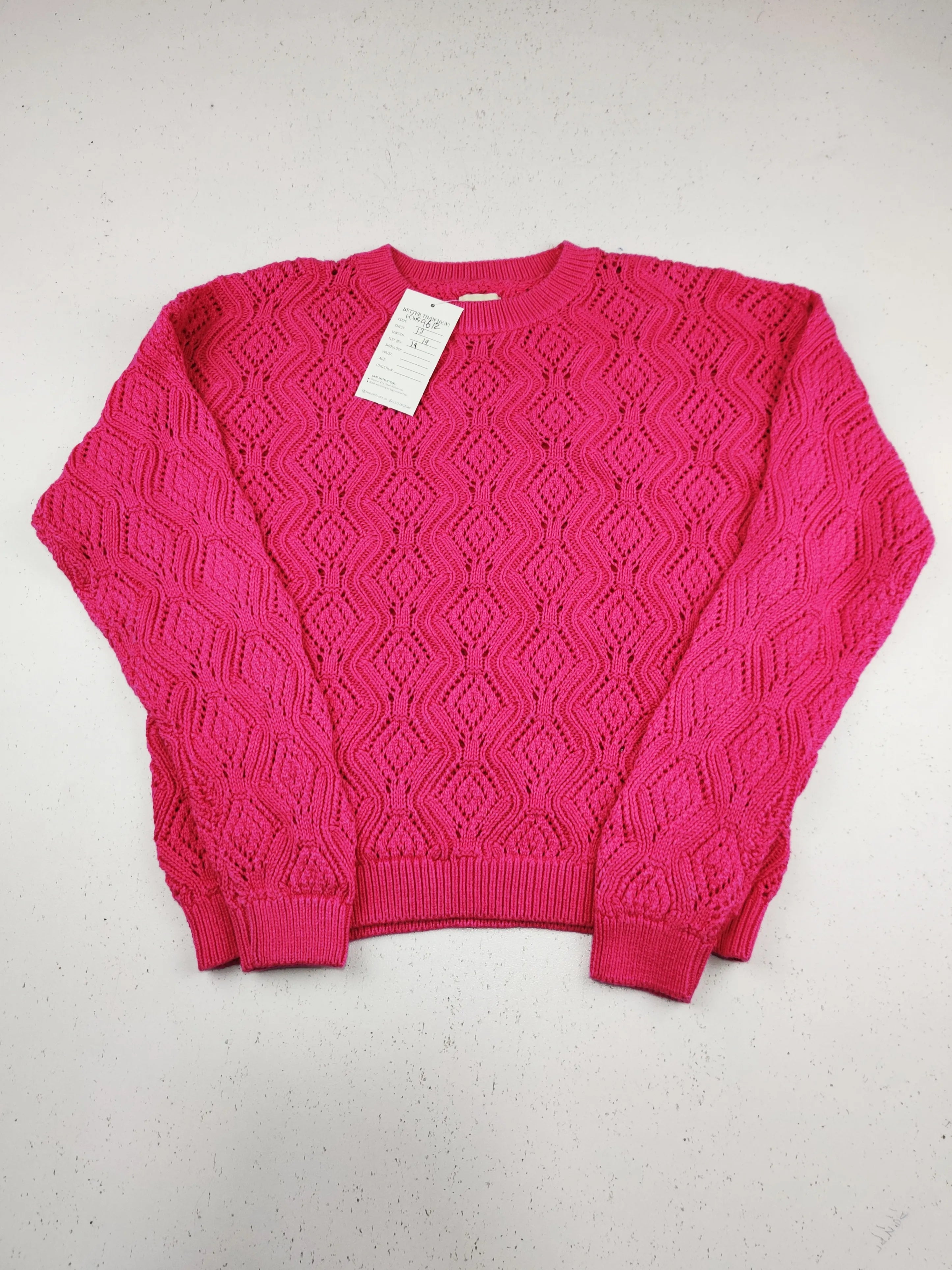 Buy online pre-used pre-loved 100% authentic & Original branded Unknown Brand (KWG-9612) available in Pakistan. Top international brands avilable.