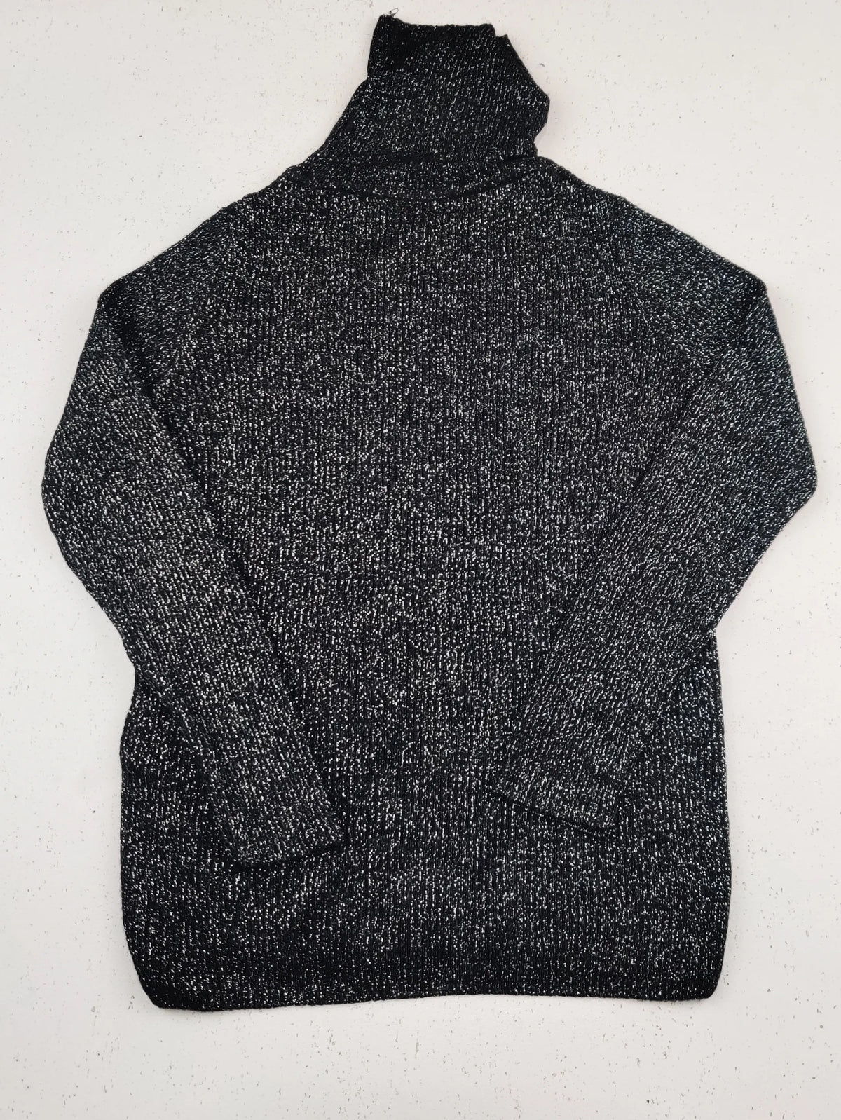Buy online pre-used pre-loved 100% authentic & Original branded Marks & Spencer (KWG-9632) available in Pakistan. Top international brands avilable.