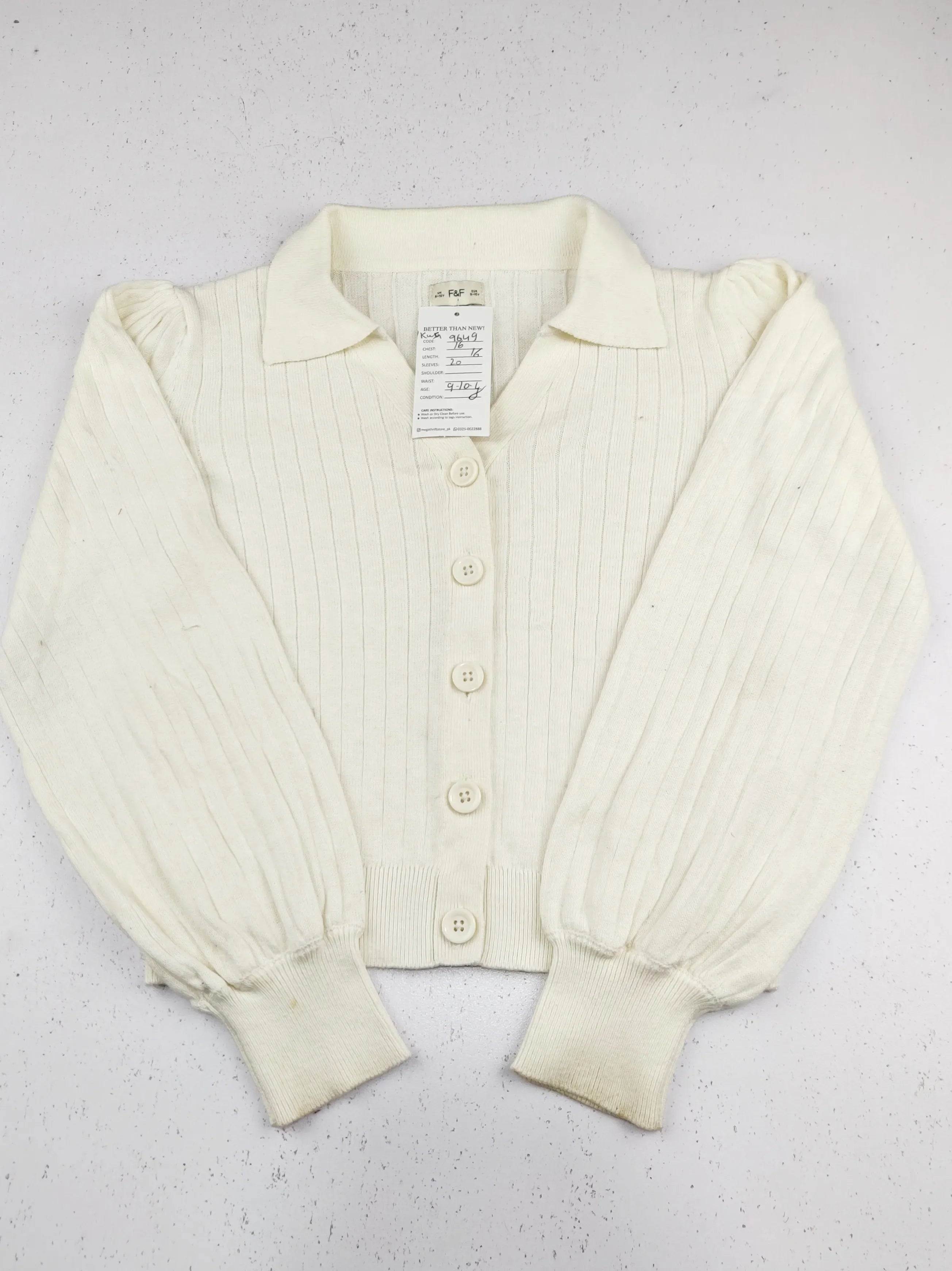 Buy online pre-used pre-loved 100% authentic & Original branded F&F (KWG-9649) available in Pakistan. Top international brands avilable.