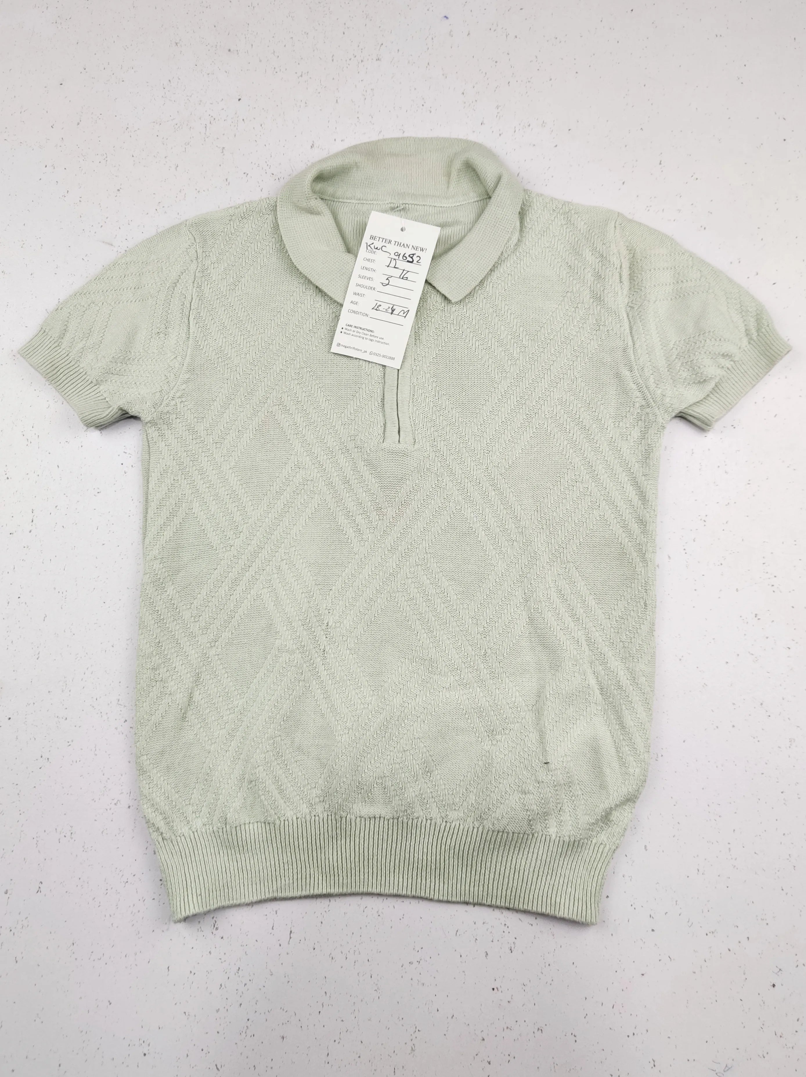 Buy online pre-used pre-loved 100% authentic & Original branded Unknown Brand (KWG-9652) available in Pakistan. Top international brands avilable.