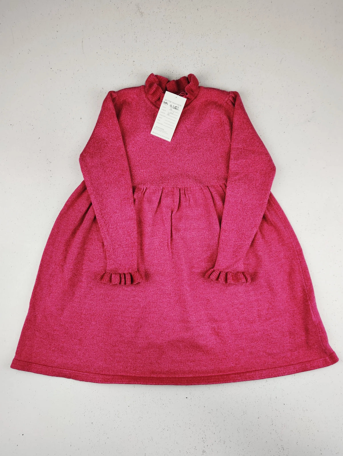 Buy online pre-used pre-loved 100% authentic & Original branded Marks & Spencer (KWG-9653) available in Pakistan. Top international brands avilable.