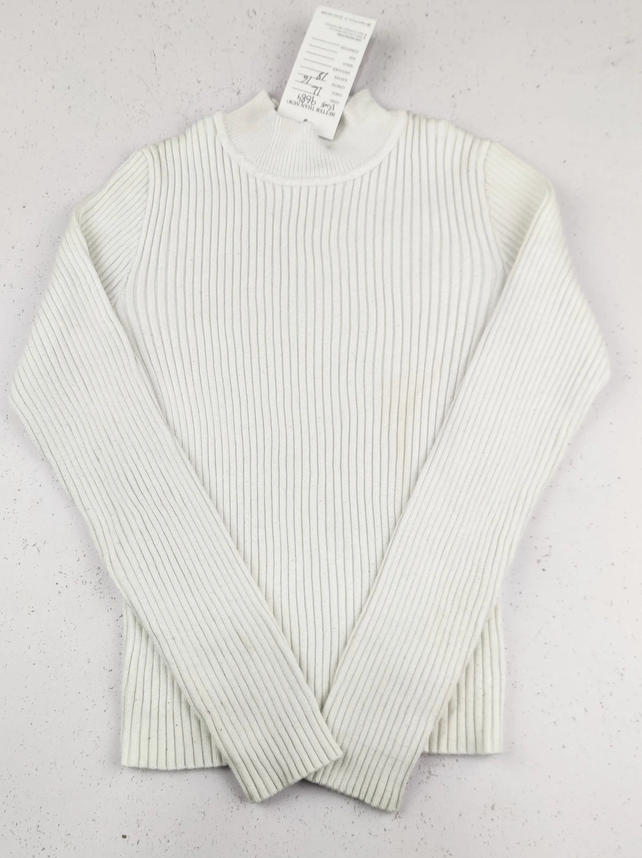 Buy online pre-used pre-loved 100% authentic & Original branded Primark (KWG-9684) available in Pakistan. Top international brands avilable.