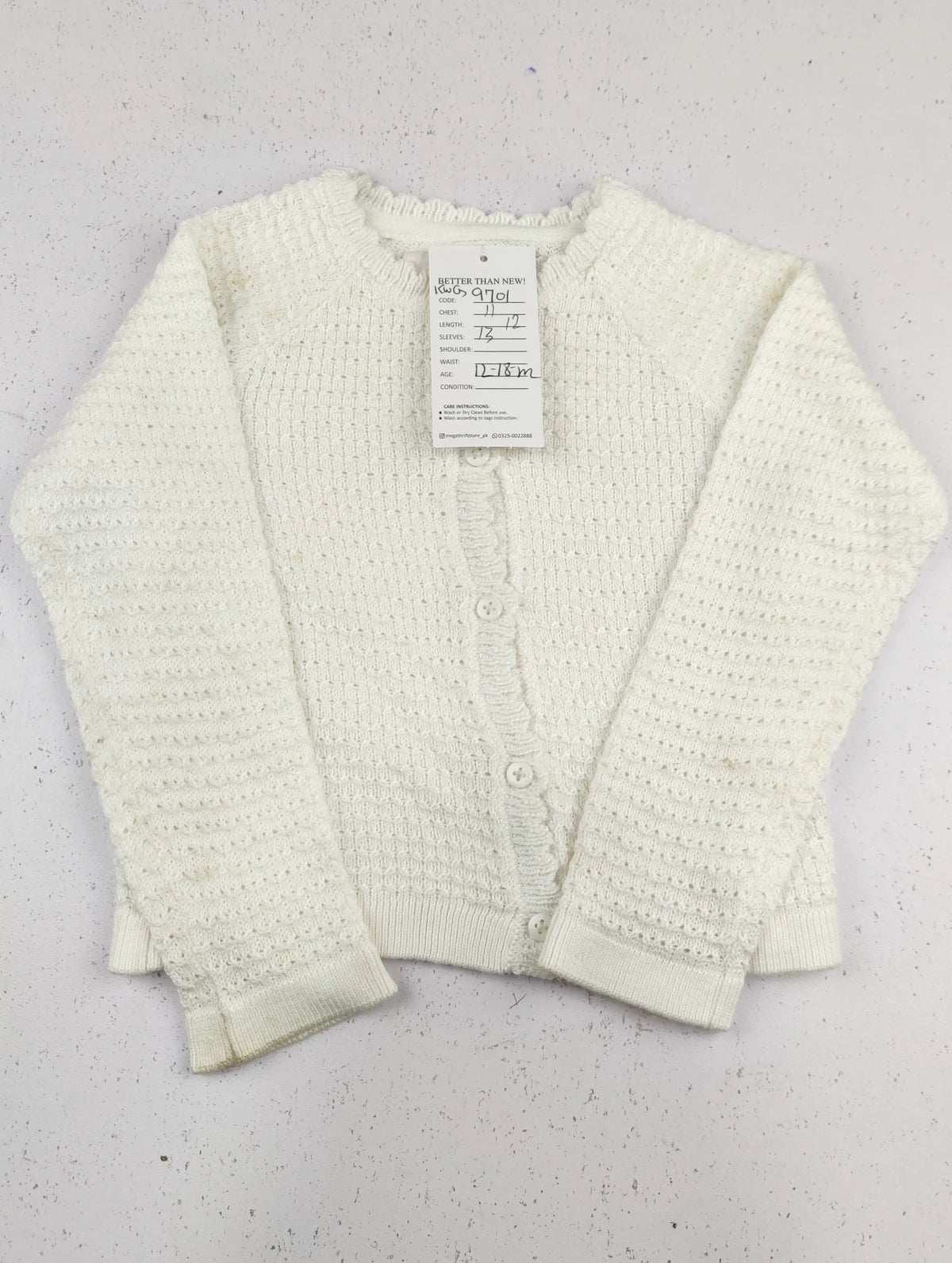 Buy online pre-used pre-loved 100% authentic & Original branded F&F (KWG-9701) available in Pakistan. Top international brands avilable.