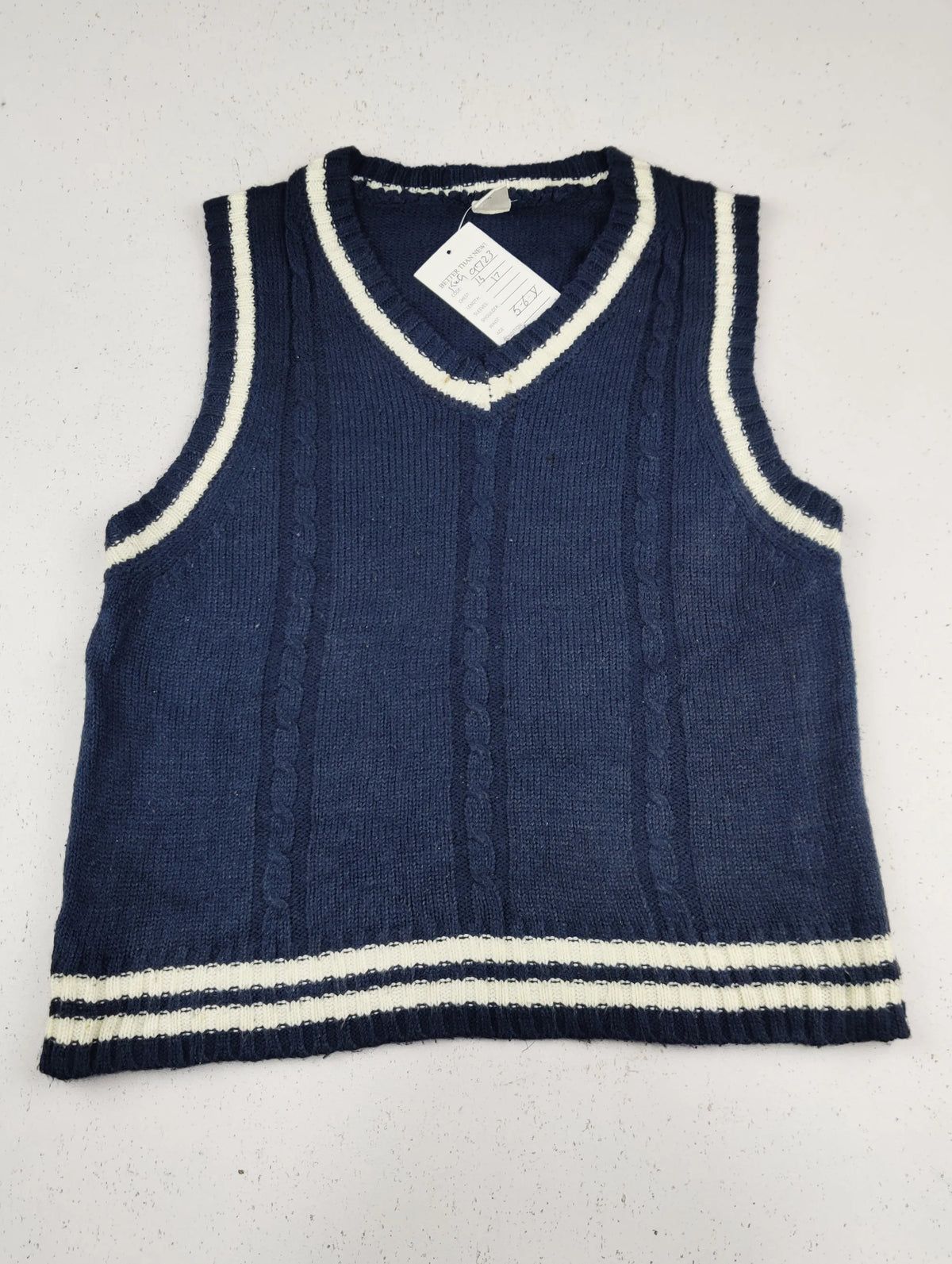 Buy online pre-used pre-loved 100% authentic & Original branded Shein (KWG-9723) available in Pakistan. Top international brands avilable.