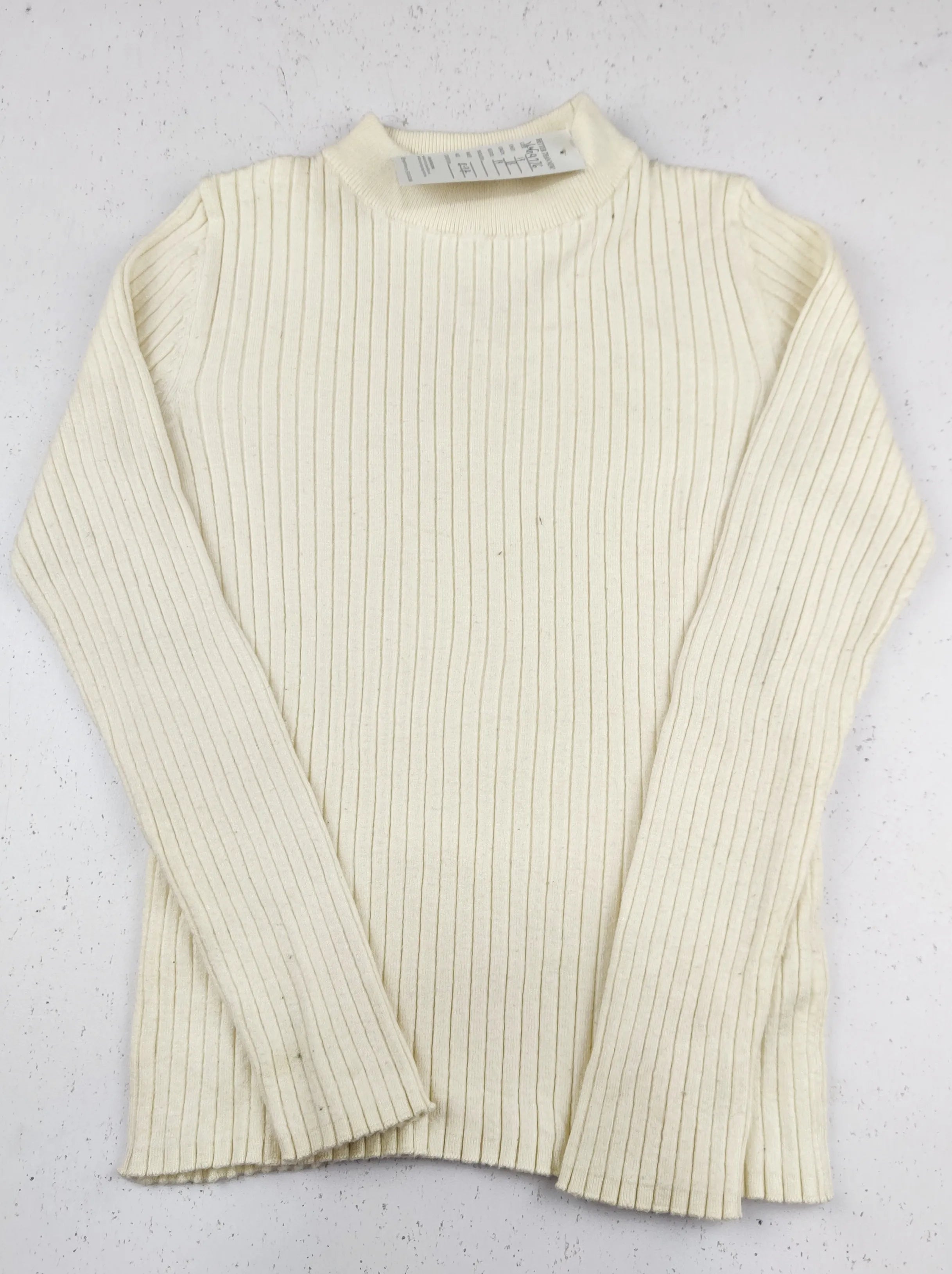 Buy online pre-used pre-loved 100% authentic & Original branded George (KWG-9776) available in Pakistan. Top international brands avilable.