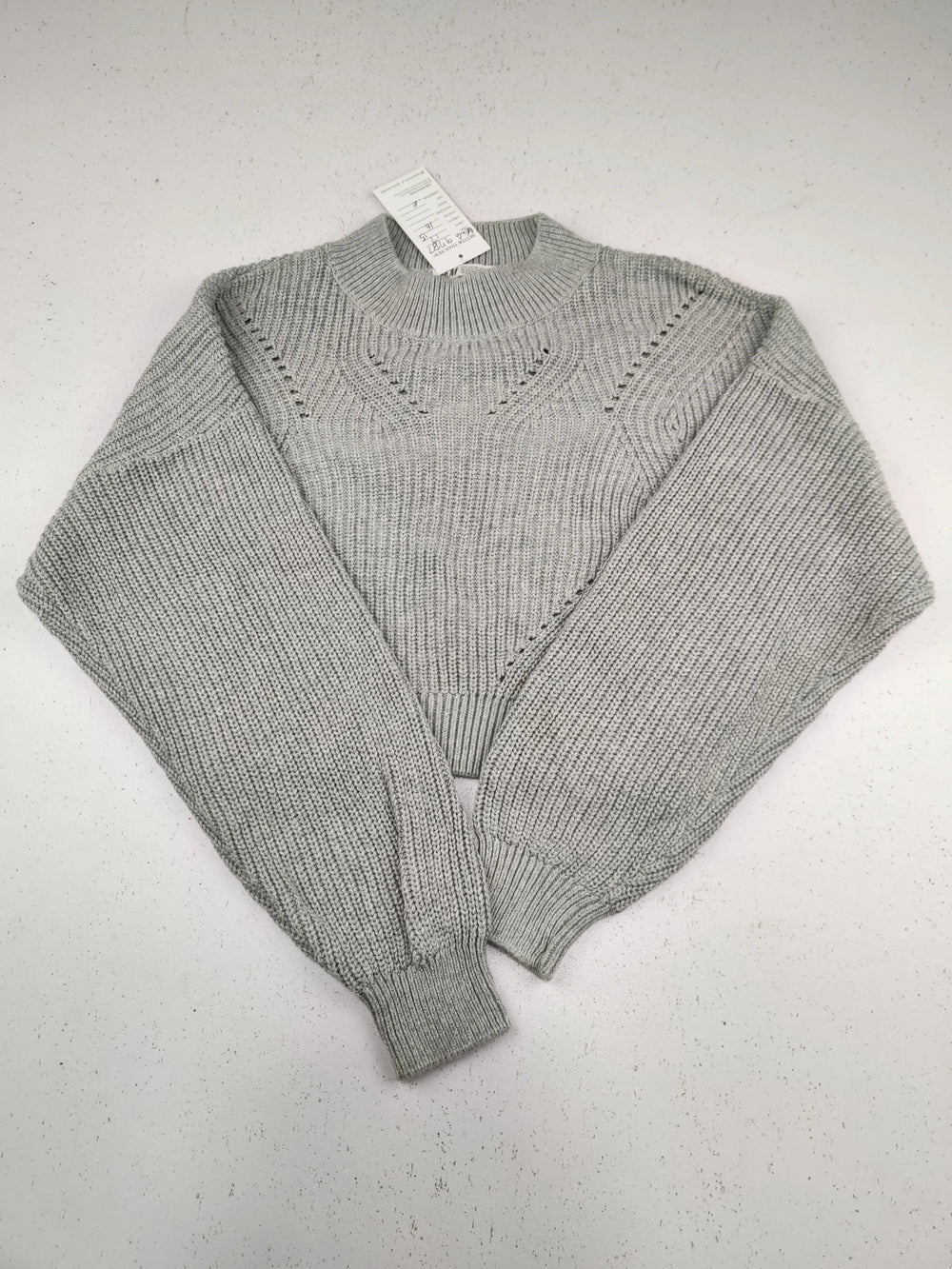 Buy online pre-used pre-loved 100% authentic & Original branded H&M (KWG-9787) available in Pakistan. Top international brands avilable.