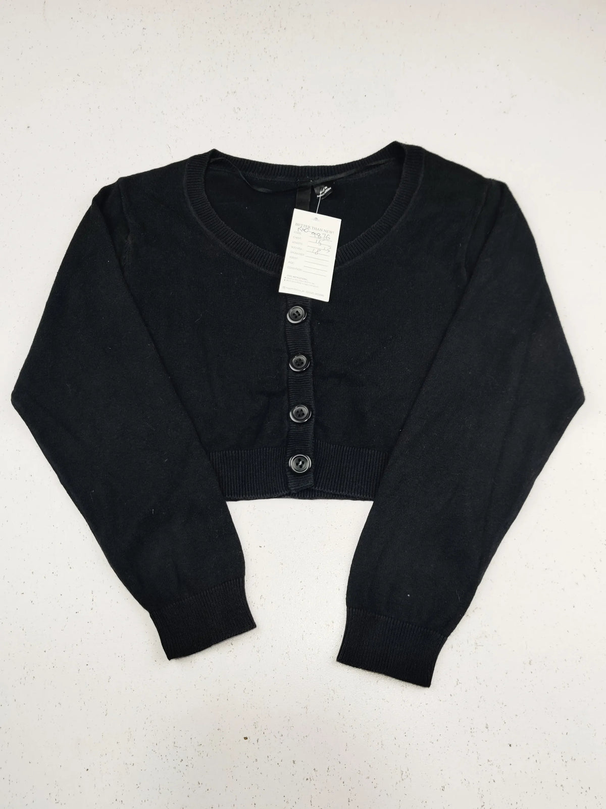 Buy online pre-used pre-loved 100% authentic & Original branded H&M (KWG-9876) available in Pakistan. Top international brands avilable.