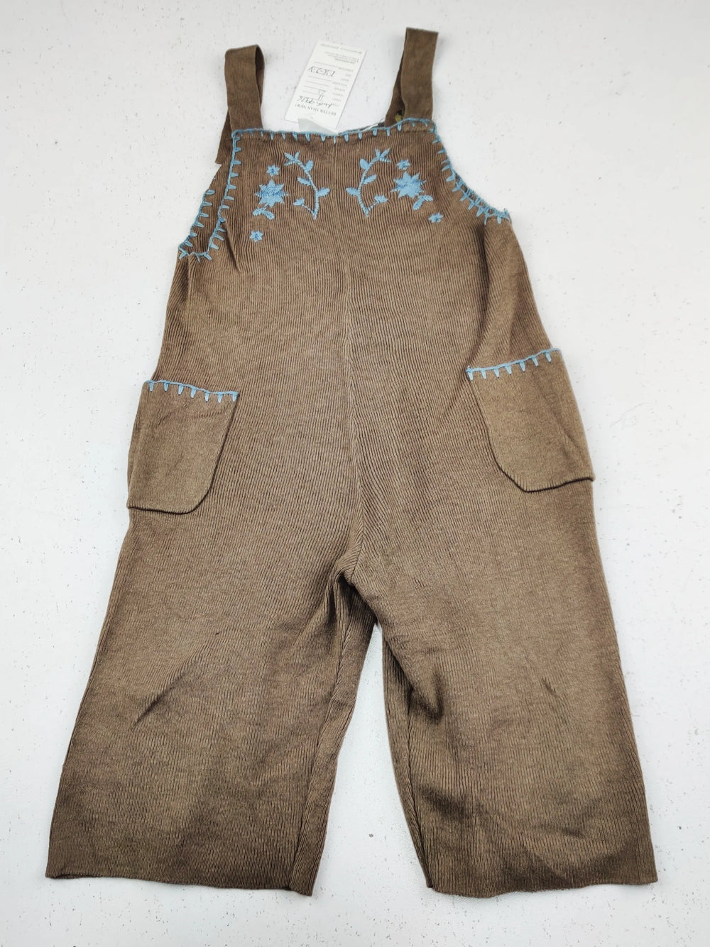 Buy online pre-used pre-loved 100% authentic & Original branded Zara (KWG-9936) available in Pakistan. Top international brands avilable.