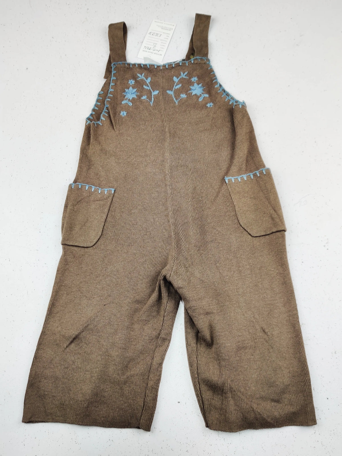 Buy online pre-used pre-loved 100% authentic & Original branded Zara (KWG-9936) available in Pakistan. Top international brands avilable.