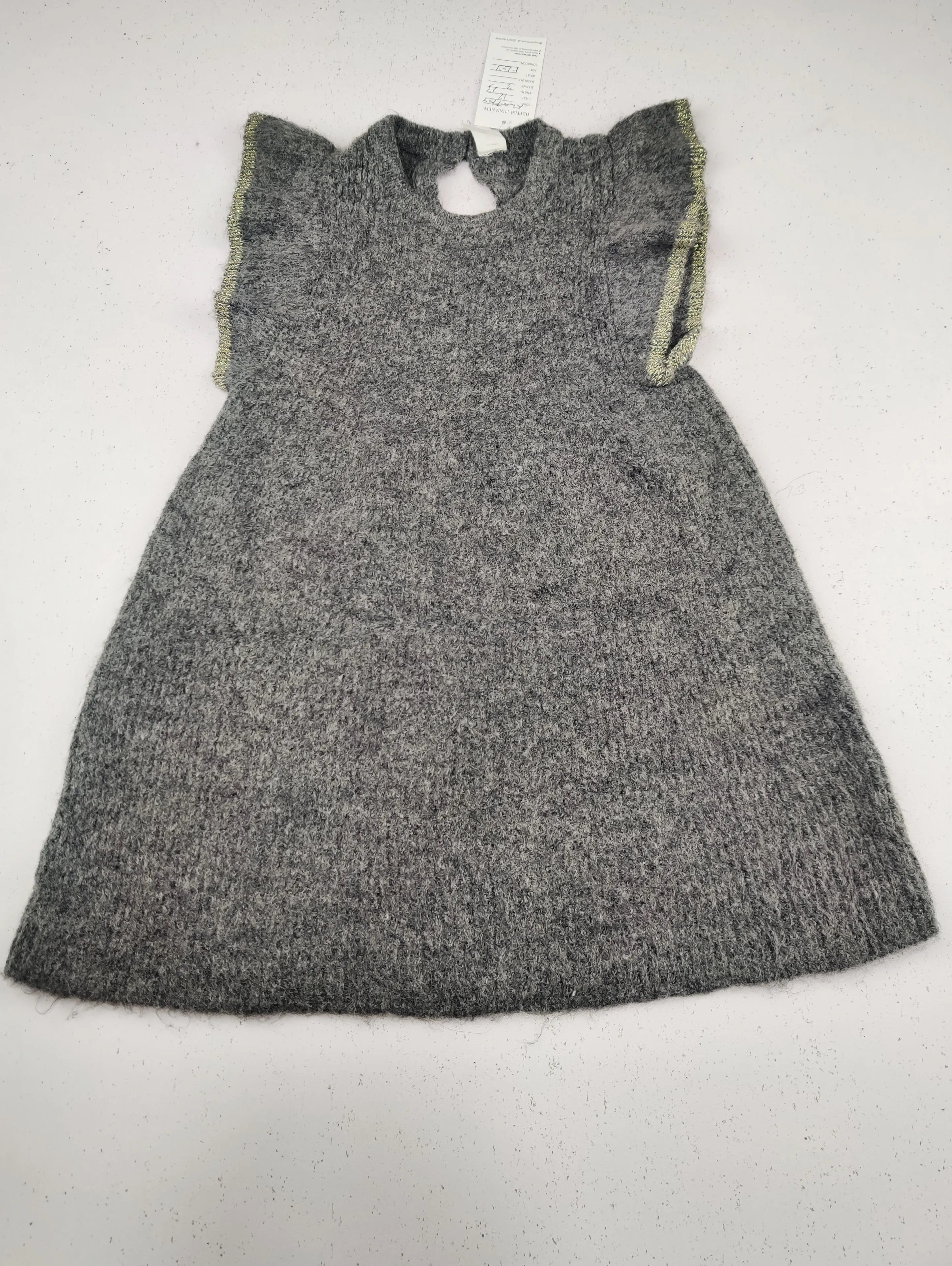 Buy online pre-used pre-loved 100% authentic & Original branded H&M (KWG-9954) available in Pakistan. Top international brands avilable.