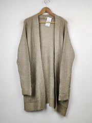 Buy online pre-used pre-loved 100% authentic & Original branded River Island (LC-2513) available in Pakistan. Top international brands avilable.